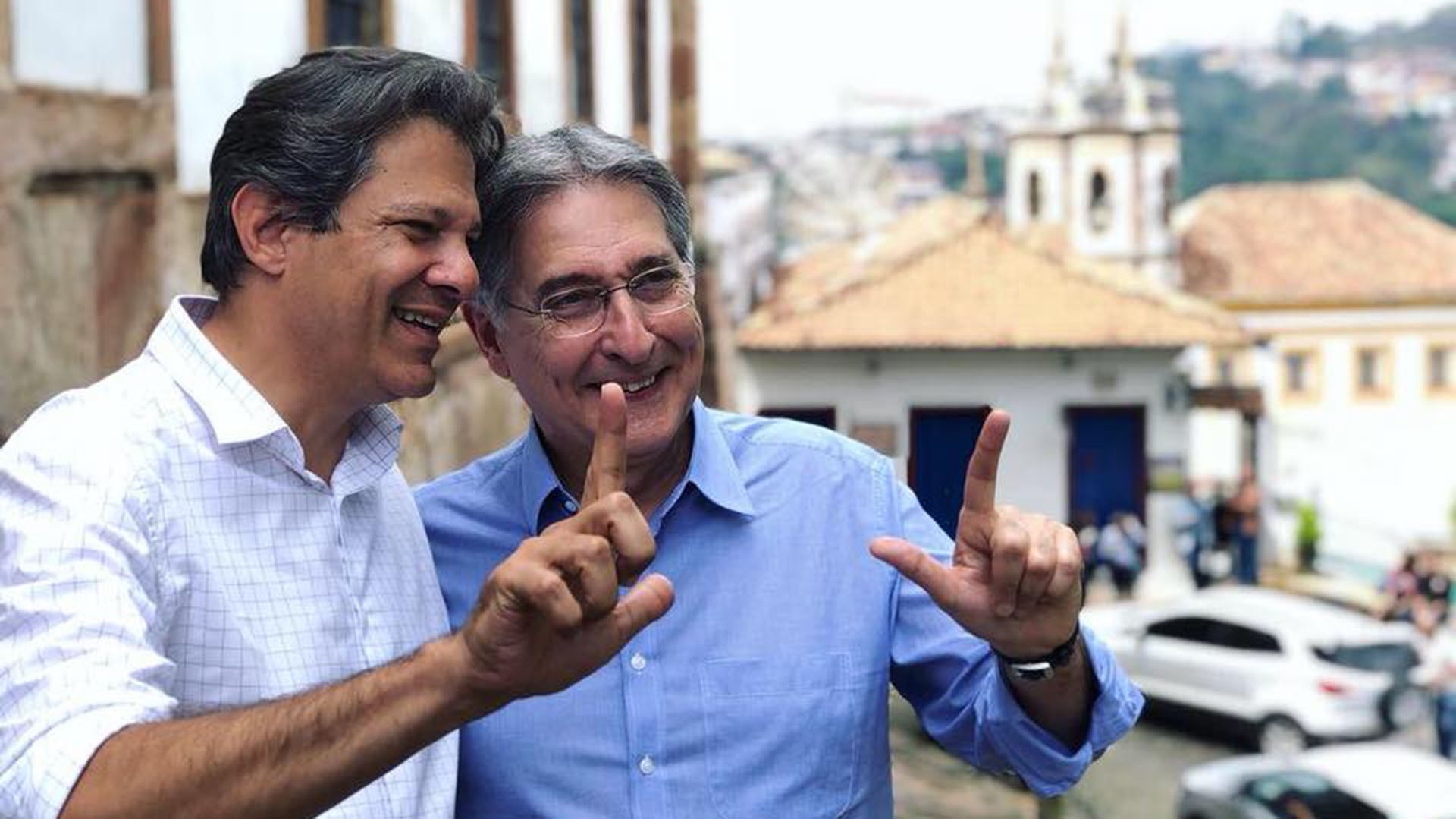 Haddad junto a Fernando Pimentel, gobernador de Minas Gerais (@PimentelMinas)