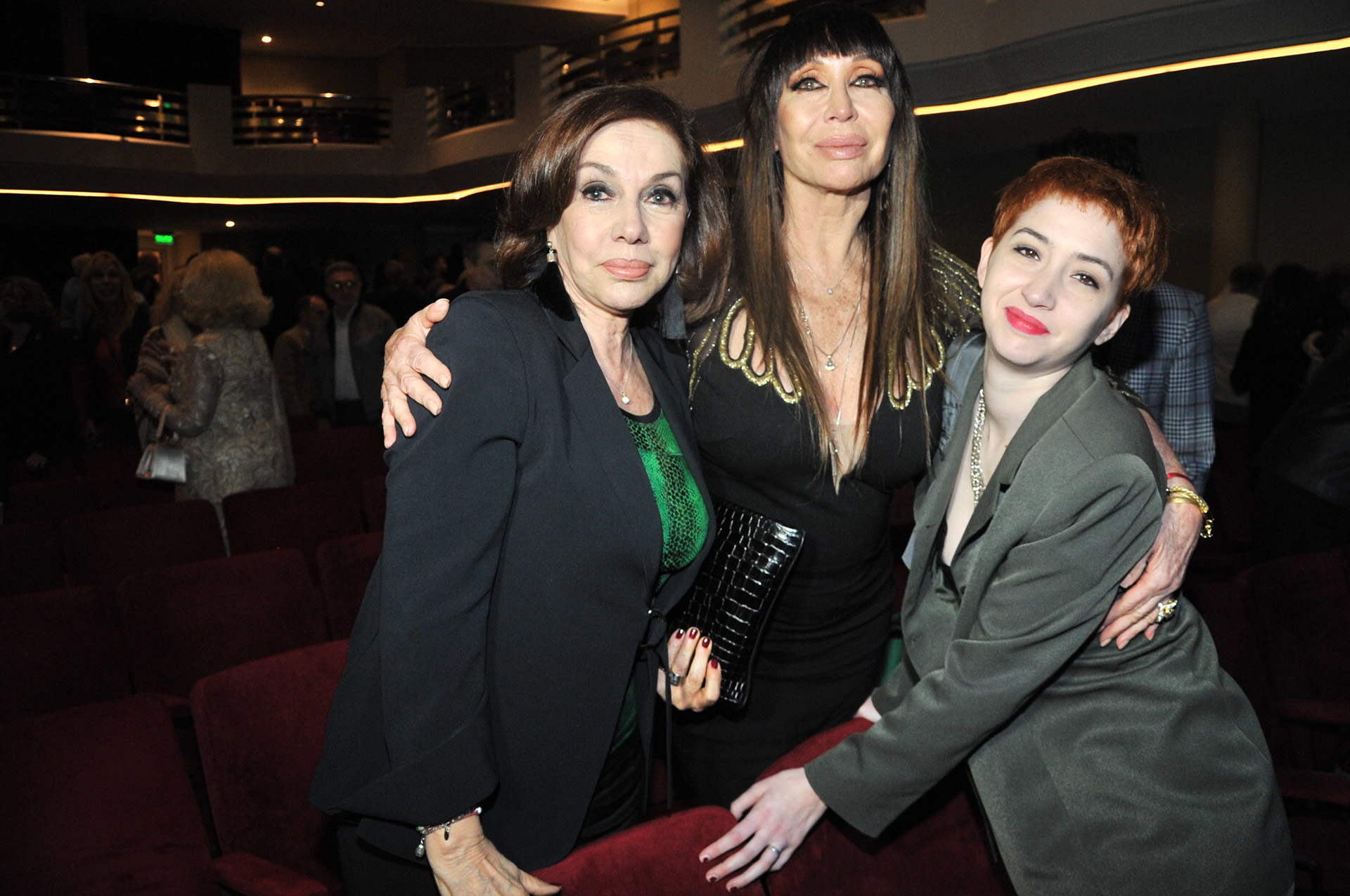 Nora Cárpena junto a Moria Casán y su hija, Sofía Gala Castiglione (Teleshow)
