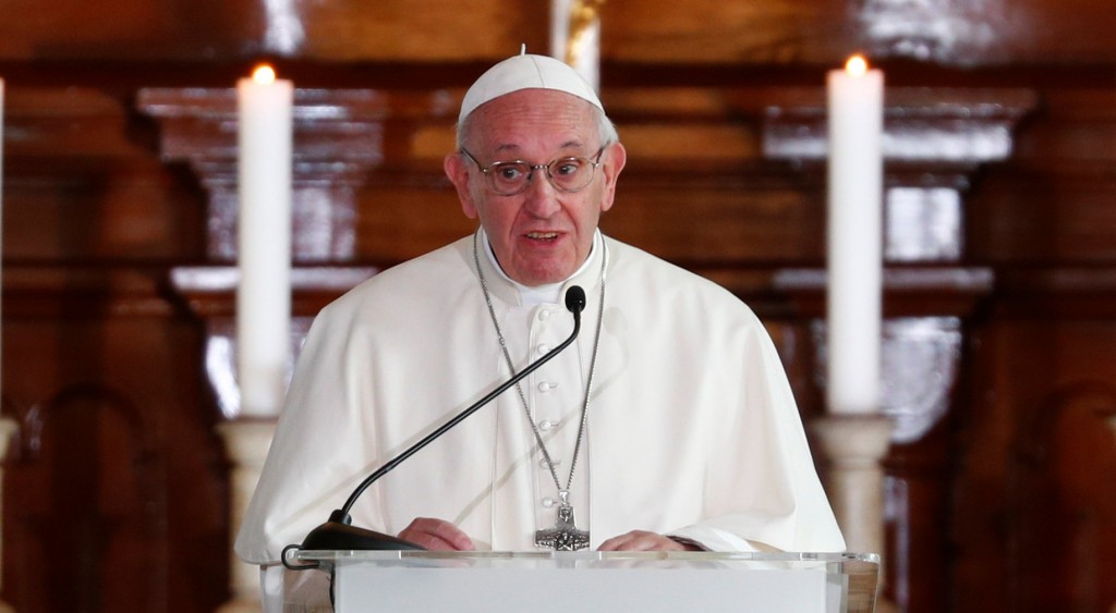 Pope Francis addresses Estonian youth at an ecumenical meeting at Kaarli Lutheran Church in Tallinn, Estonia September 25, 2018. REUTERS/Max Rossi