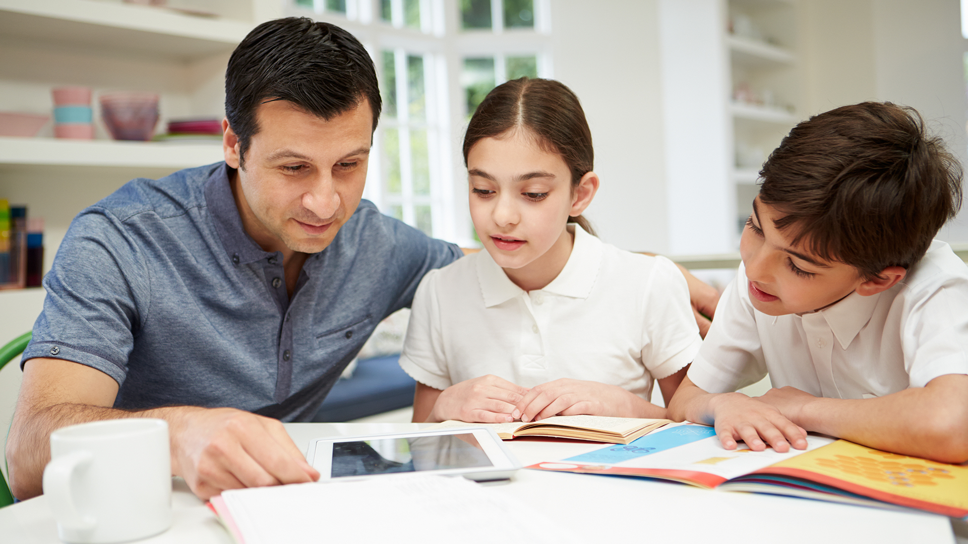 A partir de la separación se producen cambios significativos, como baja en el rendimiento escolar, aislamiento o en algunos casos agresión hacia sus pares o maestros