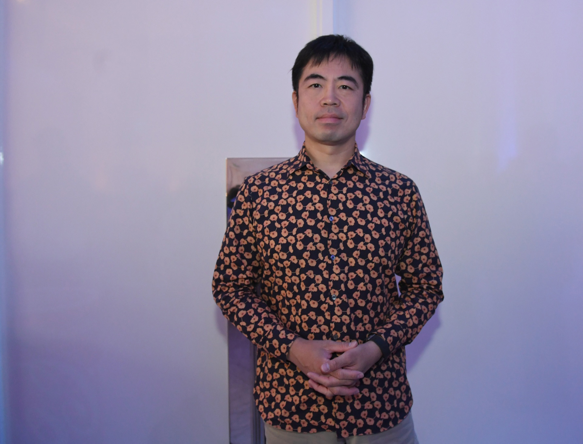 Presente en el FIAP 2018. Yasu Sasaki es cabeza de creatividad digital y director ejecutivo de Dentsu Inc. Tokio. Una compañía verdaderamente innovadora.