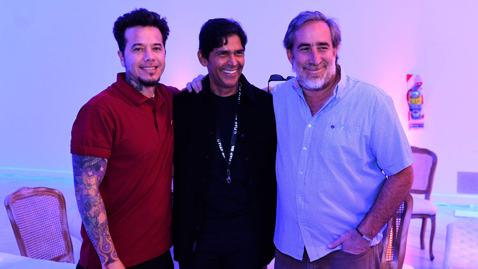 Tres grandes de la comunicación y la publicidad hoy: Sebastián Ortega (Underground), Marcos Santana (Telemundo) y Rodrigo Figueroa Reyes (FCB&Fire, socio y presidente FIAP 2018). Telemundo compró a Underground una versión de “El Marginal” que se llamará “Reclusos”.
