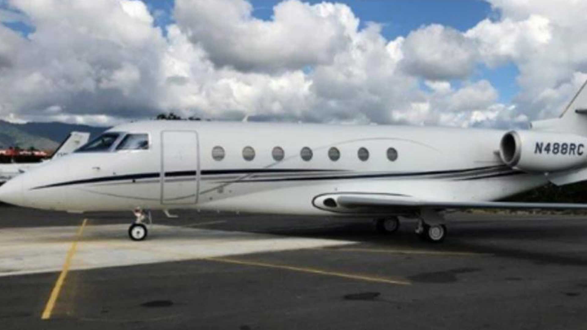 El espectacular avión no sería la única propiedad que Rafael Alfredo Sarria Díaz -testaferro de Diosdado Cabello- estaría escondiéndole a las autoridades de Estados Unidos