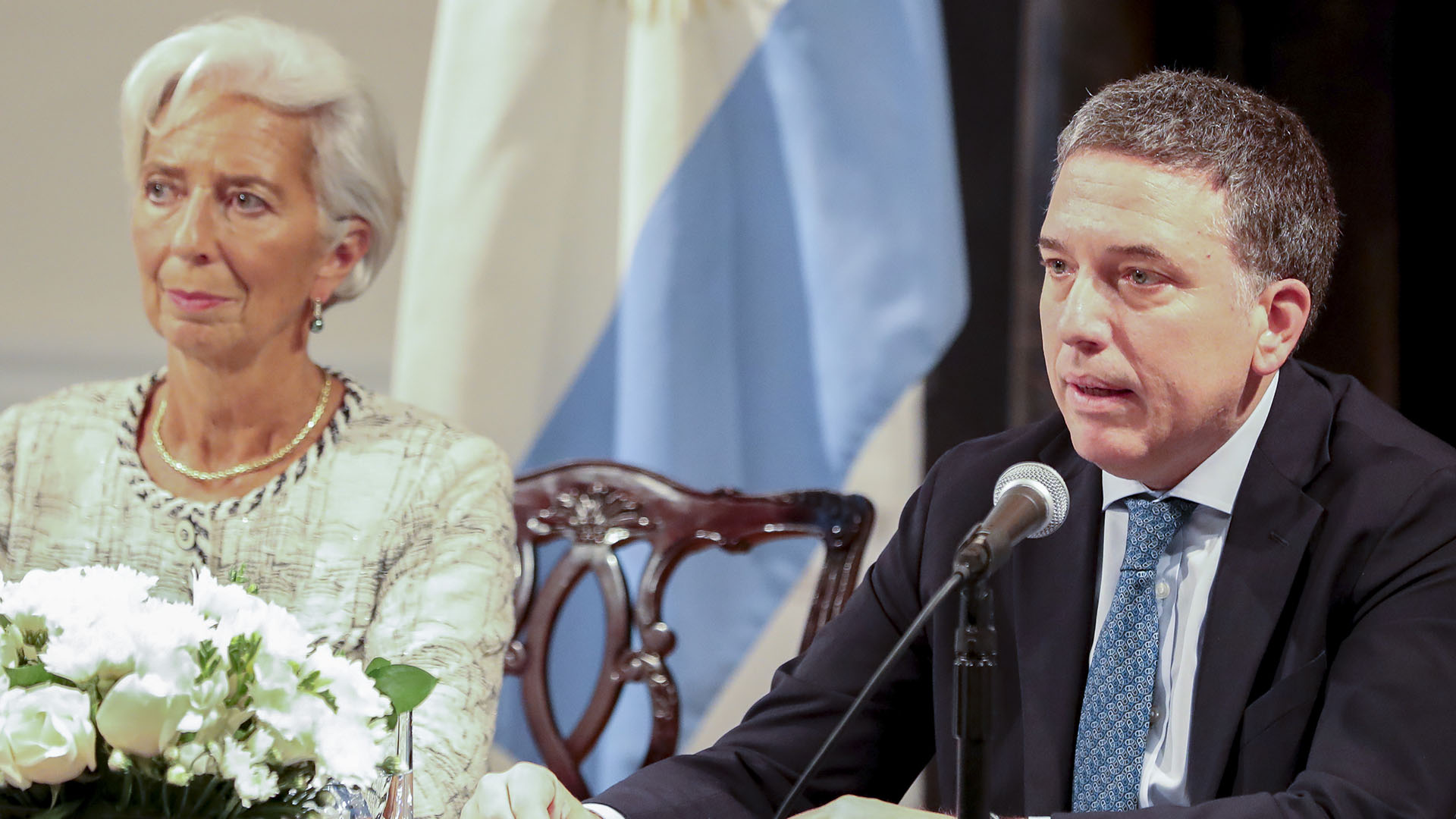 La directora del FMI, Christine Lagarde, junto al ministro Dujovne. (NA)