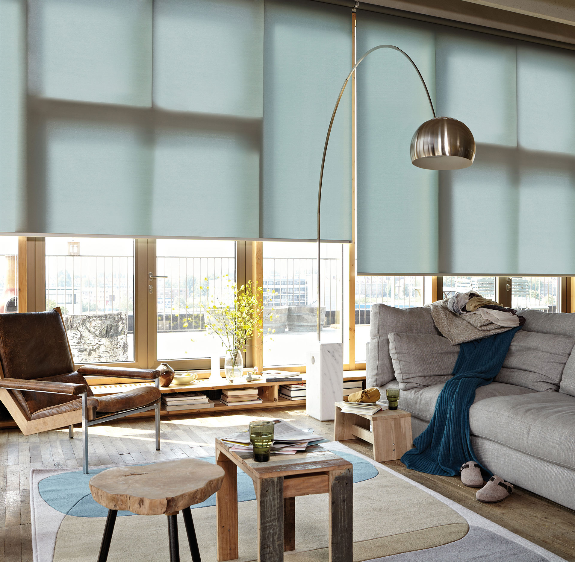 Hay cortinas en versiones decorativas, screen o black out.