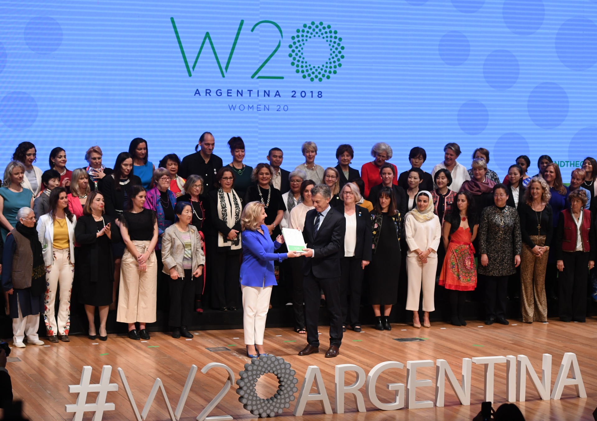 El communiqué del W20 incluye 15 recomendaciones para la inclusión de la mujer