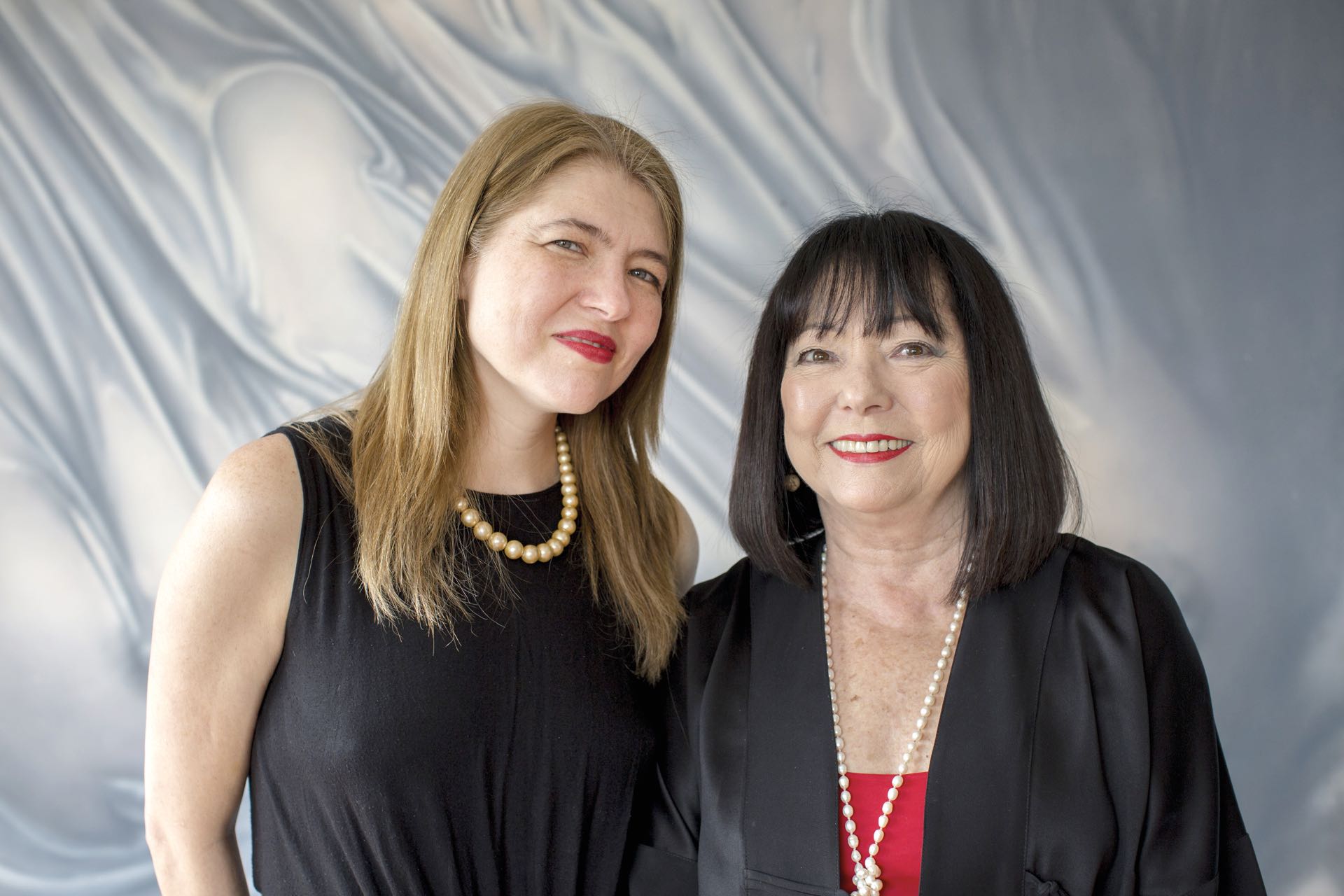 Agustina Rabian junto a su mamá Silvia Morizono.