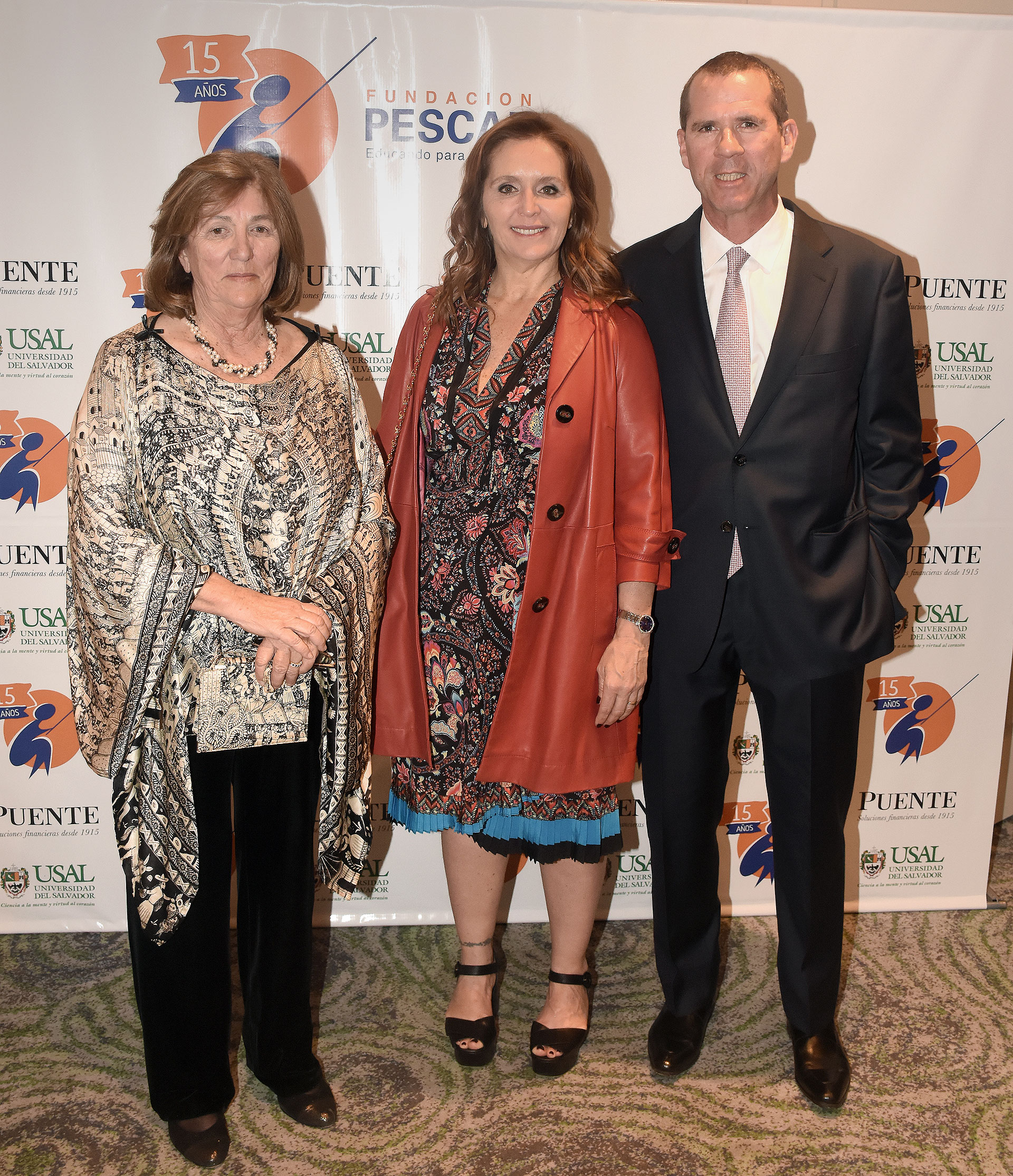 Silvia Uranga, Bárbara Bengolea y Esteban Ferrari