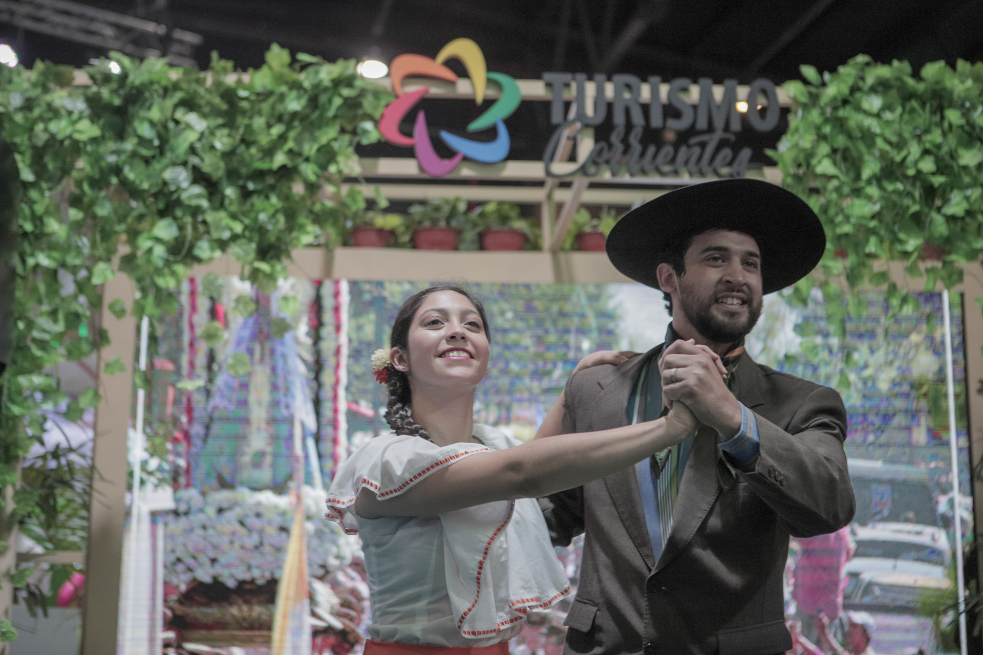 Las provincias tuvieron sus stands para mostrarse y atender miles de visitas y consultas del público. Tampoco faltaron los shows
