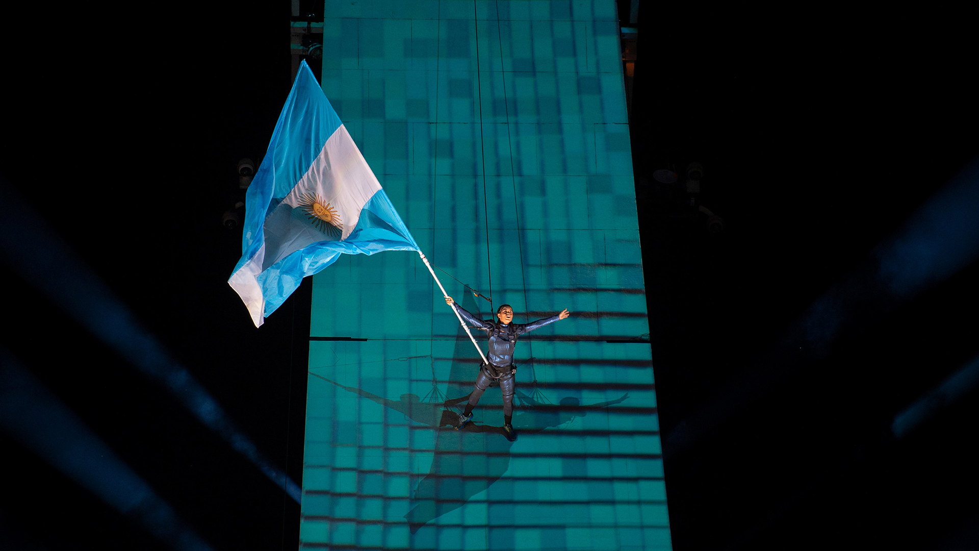 La dirección del evento está a cargo de Fuerza Bruta