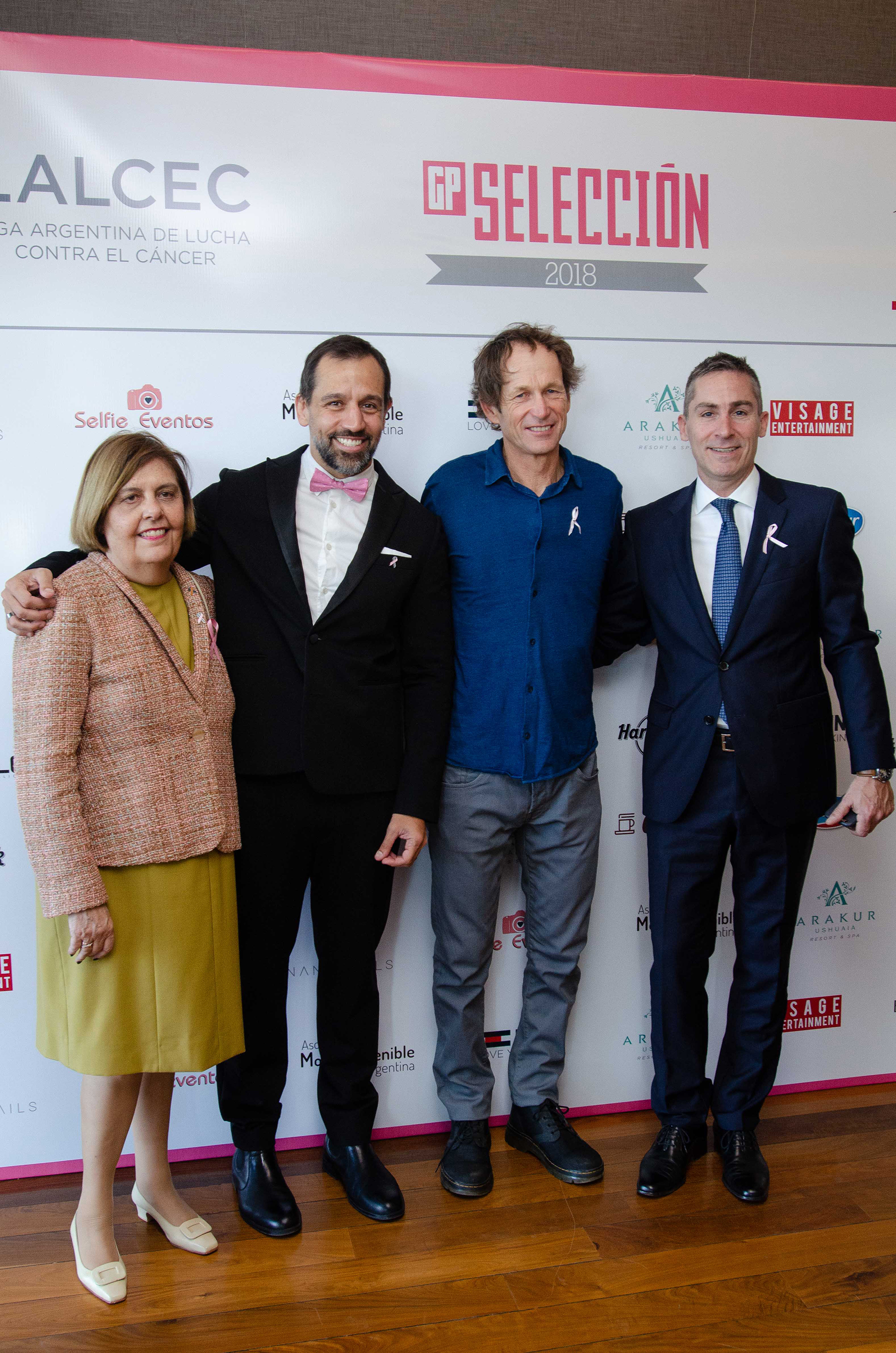 María Graziella Donnet, presidente de LALCEC; Fernando Facal, gerente general del Hipódromo Argentino de Palermo; el campeón olímpico Santiago Lange; y Fernando Facal, gerente general del Hipódromo Argentino de Palermo