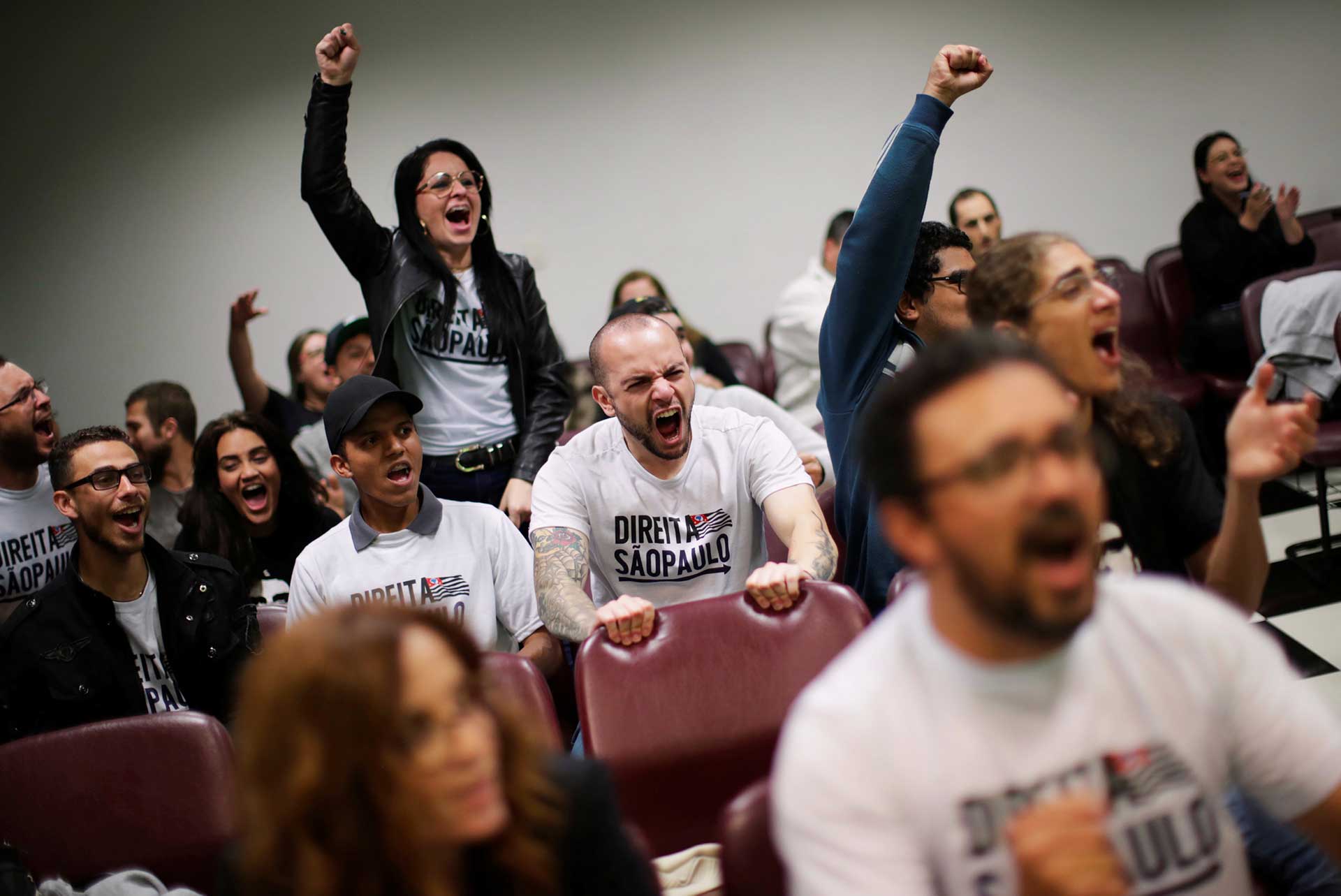 Brasil sufre una violencia endémica, una severa crisis económica con casi 13 millones de desempleados y una larga serie de escándalos de corrupción que han generado una fuerte desconfianza en la clase política