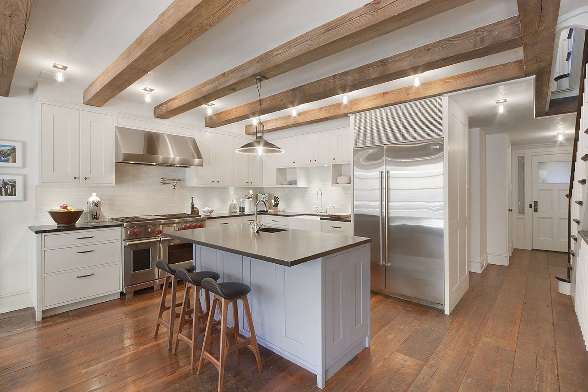 (The Grosby Group)