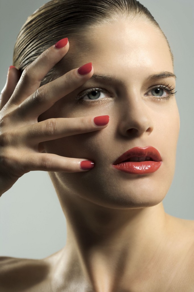 #PARA TI - OJERAS Y PARPADOS ESPECIAL BELLEZA 1 - Belleza - LATINSTOCK - 20181012