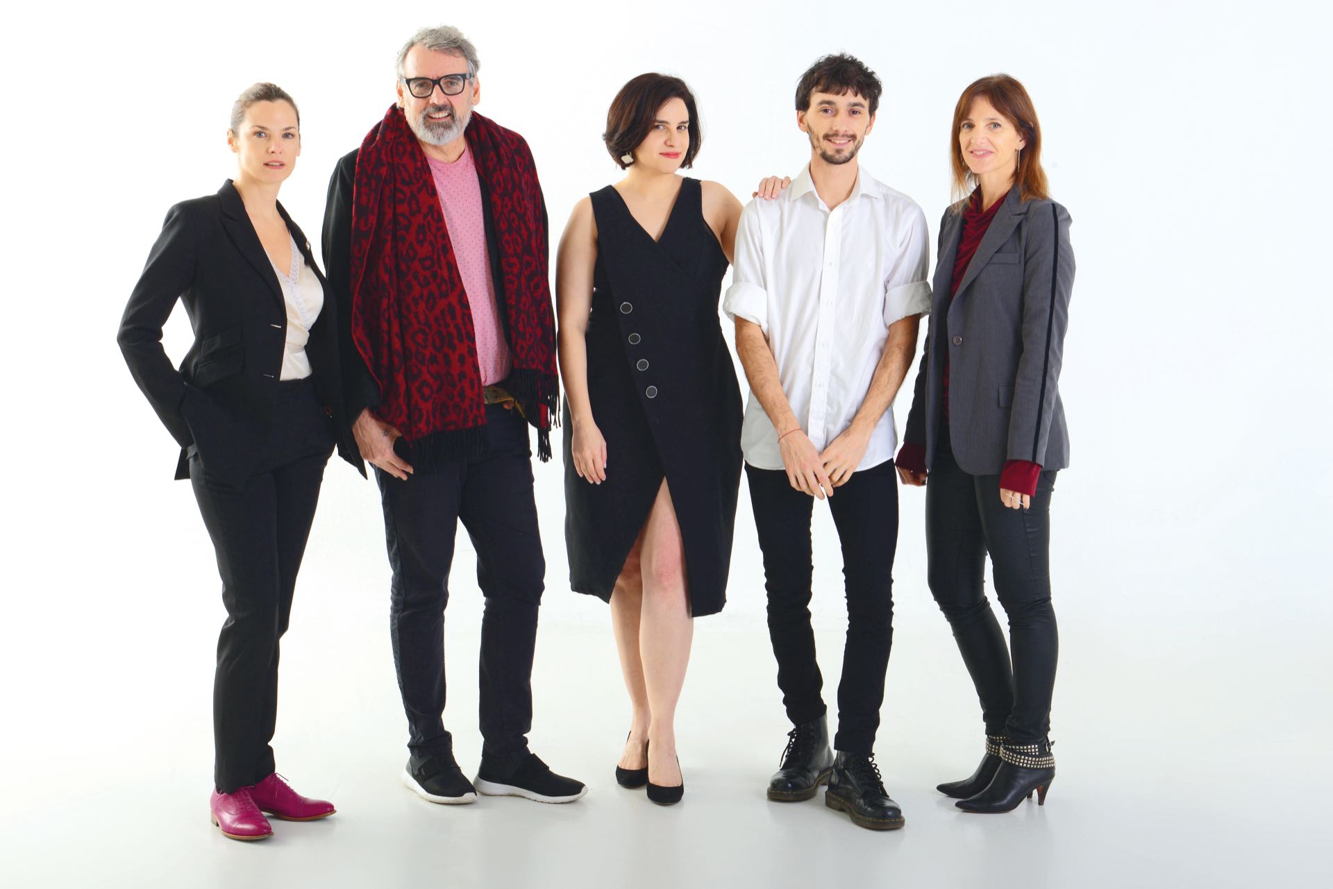 Luisa Norbis, Benito Fernández, Celeste Nasimbera y Marcelo Yarussi (Comité de selección) junto a Marcela Molinari, directora de la feria.