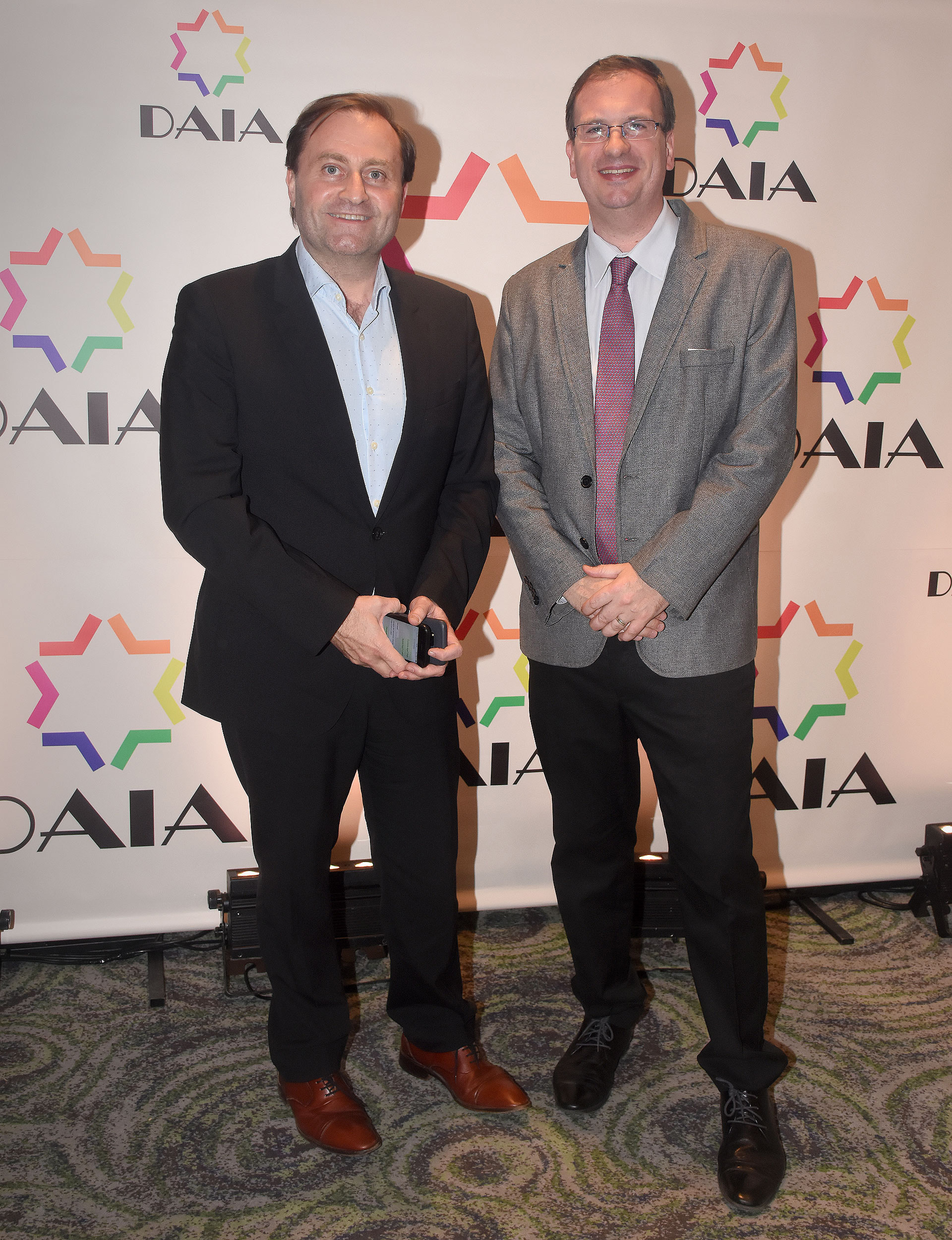 Néstor Sclauzero, gerente de noticias de la TV Pública y presidente de FOPEA, junto a Andrés D’Alessandro, director ejecutivo de ADEPA