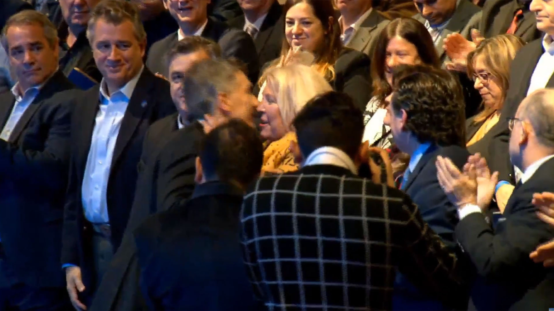 Para Urtubey, las últimas palabras desafiantes de Elisa Carrió terminaron afectando al presidente Mauricio Macri