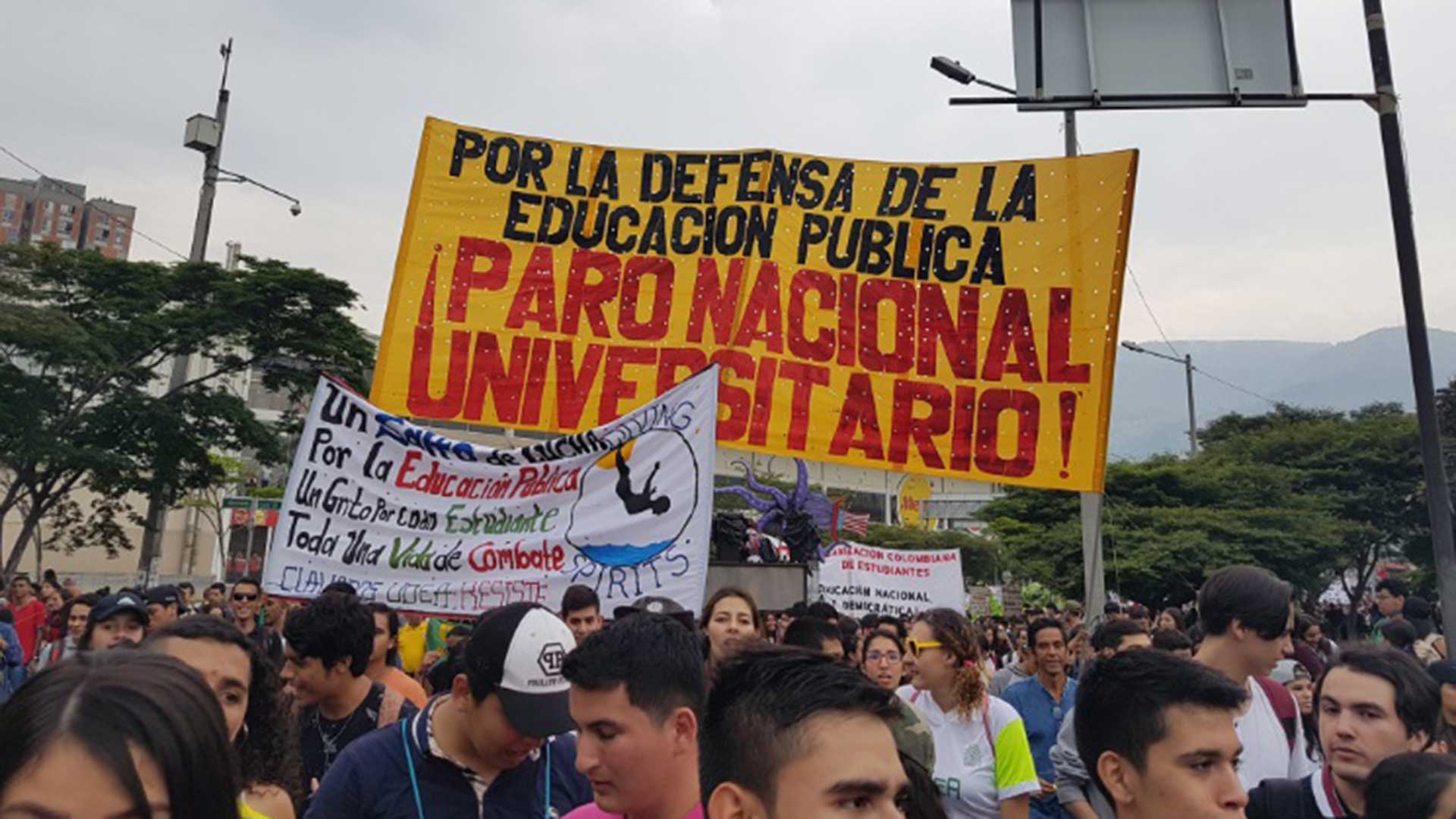 Las marchas se realizaron ayer 10 de octubre en las principales ciudades del país.