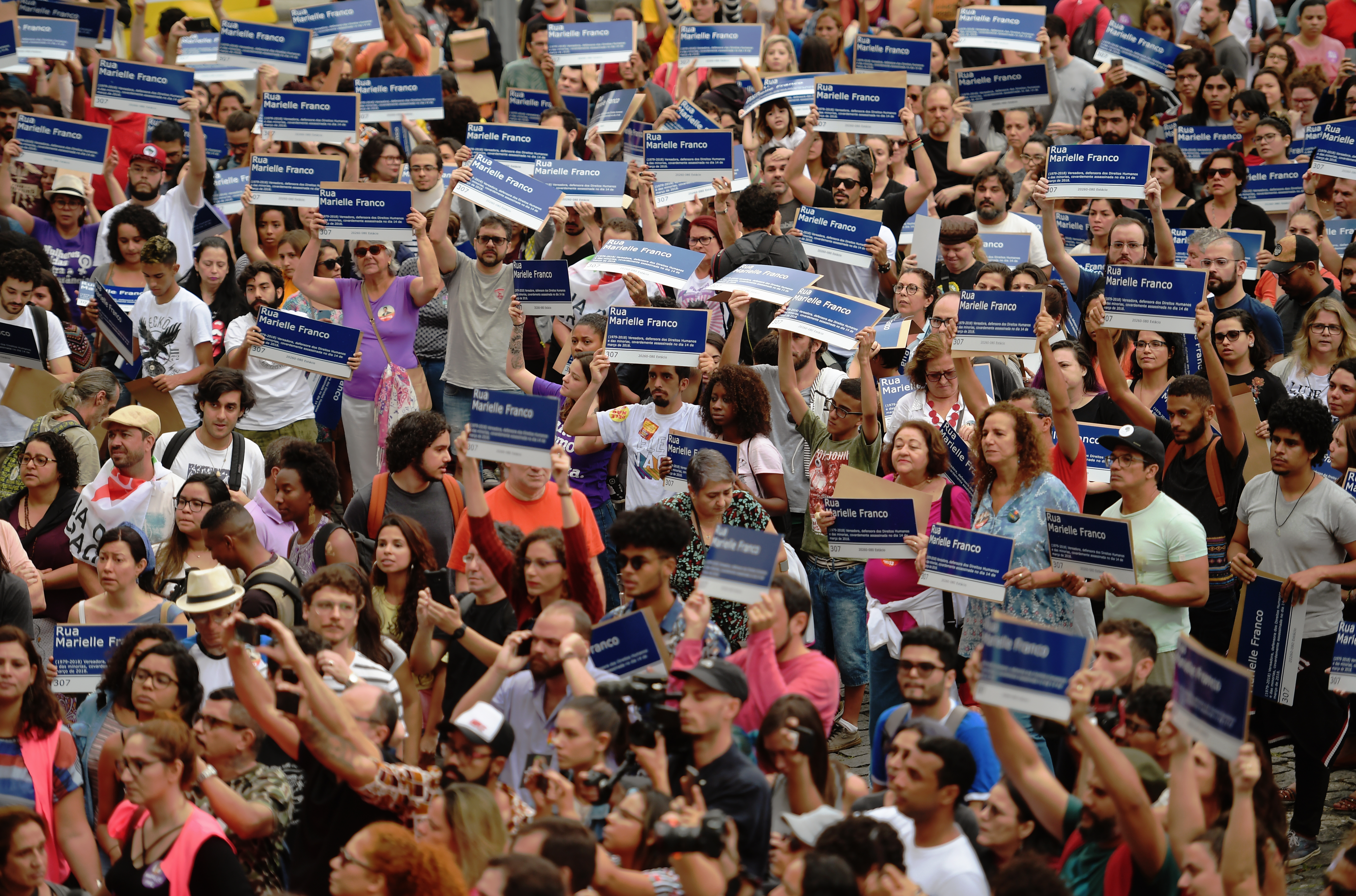 (CARL DE SOUZA / AFP)