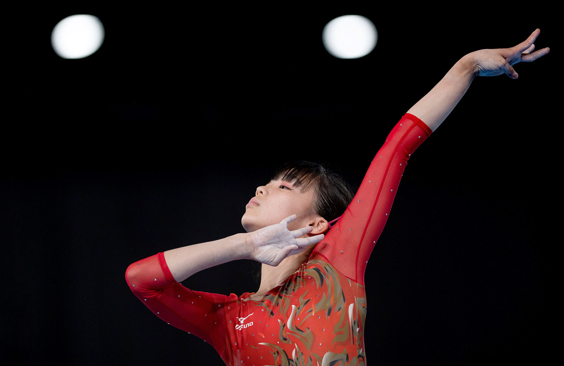 Chiharu Yamada, de Japón, compite en la final de ejercicios de piso de gimnasia artística de mujeres en el Pabellón América del Parque Olímpico, durante los Juegos Olímpicos de la Juventud Buenos Aires 2018 (REUTERS)