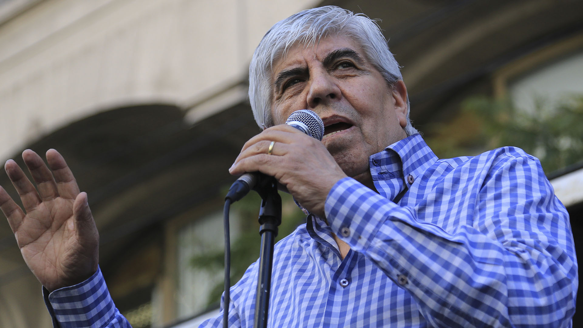 Hugo Moyano (NA)