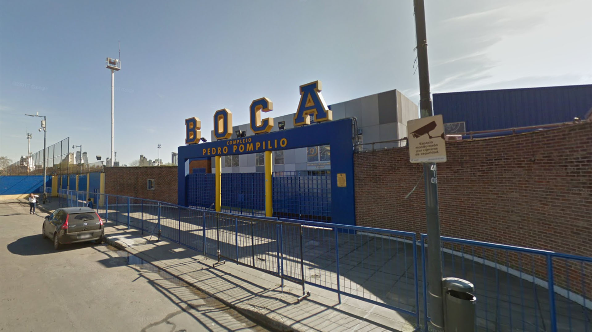 Si no se aprueba la construcción del nuevo estadio, Boca podría ampliar su complejo deportivo en los terrenos ubicados entre las calles Arzobispo Espinosa, Martín Rodríguez, Palos y Wenceslao Villafañe