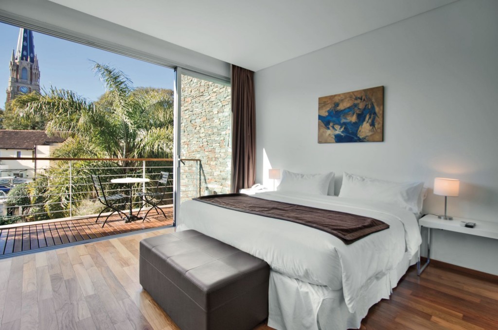 #PARA TI - HOTELES BOUTIQUE - News - San Isidro Plaza Hotel 4 - GENTILEZA HOTEL - 20181019