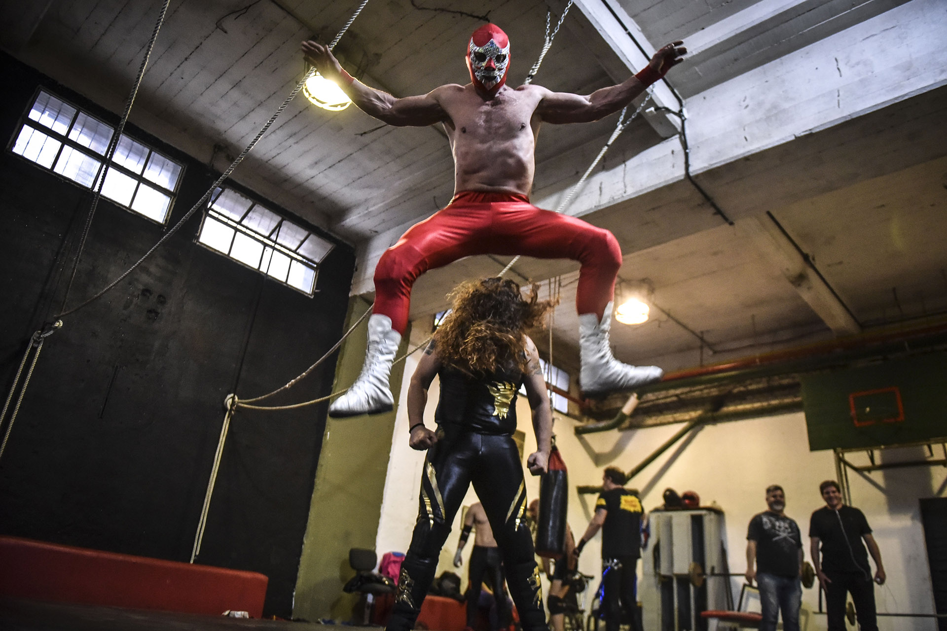 “El espectáculo es gratuito y convocamos a todo el mundo: queremos que estalle el lugar”, se ilusiona Paulina Karadagian, la responsable de esta nueva generación de “Titanes en el Ring” (Fotos: Guille Llamos / Teleshow)
