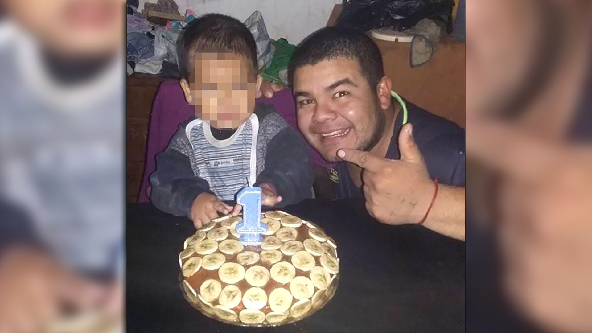Fabián González Rojas junto al tercer hijo que tuvo junto a Leonela Ayala, también acusada. No conoció al bebé que nació tras el crimen