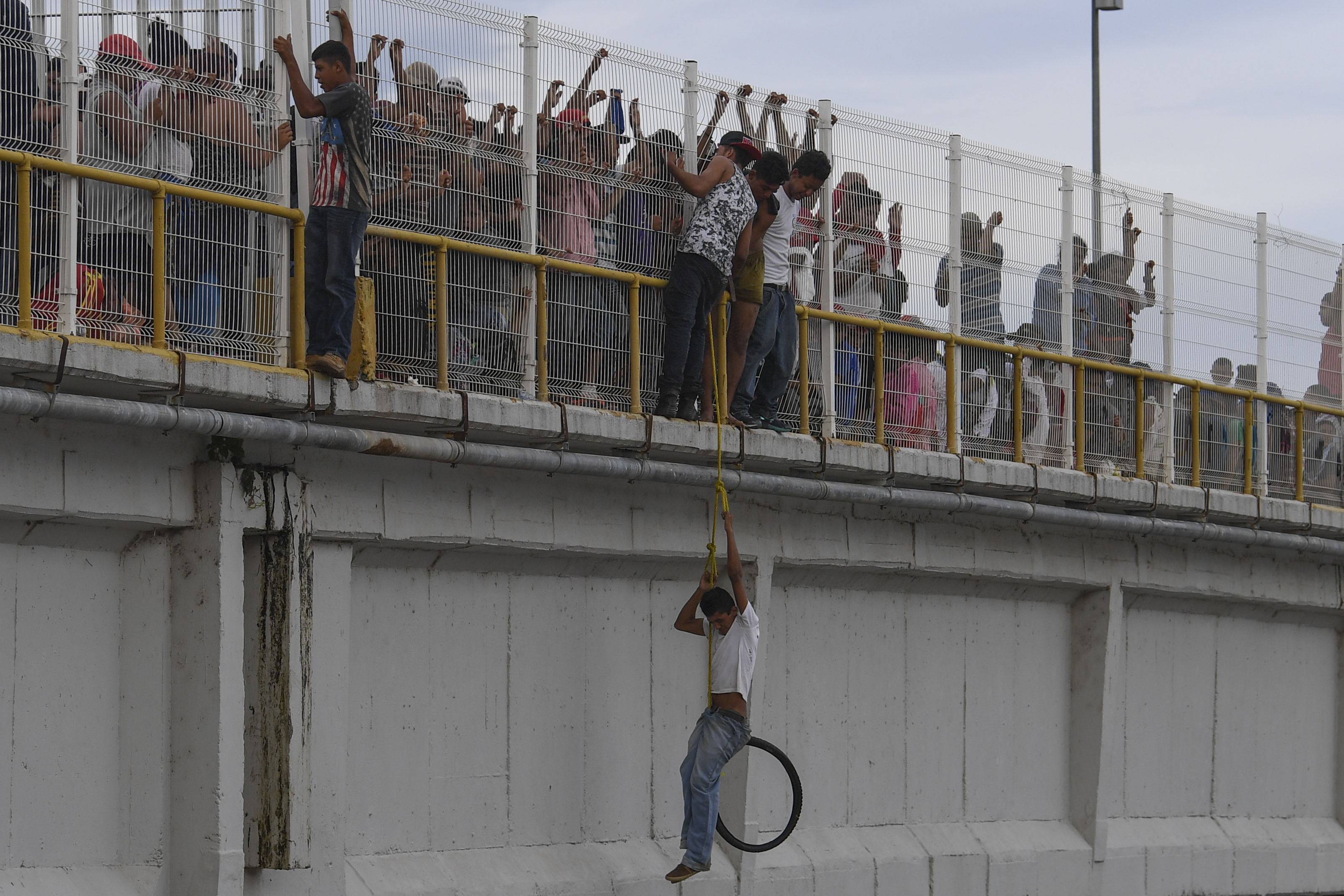 (Photo by Pedro PARDO / AFP)