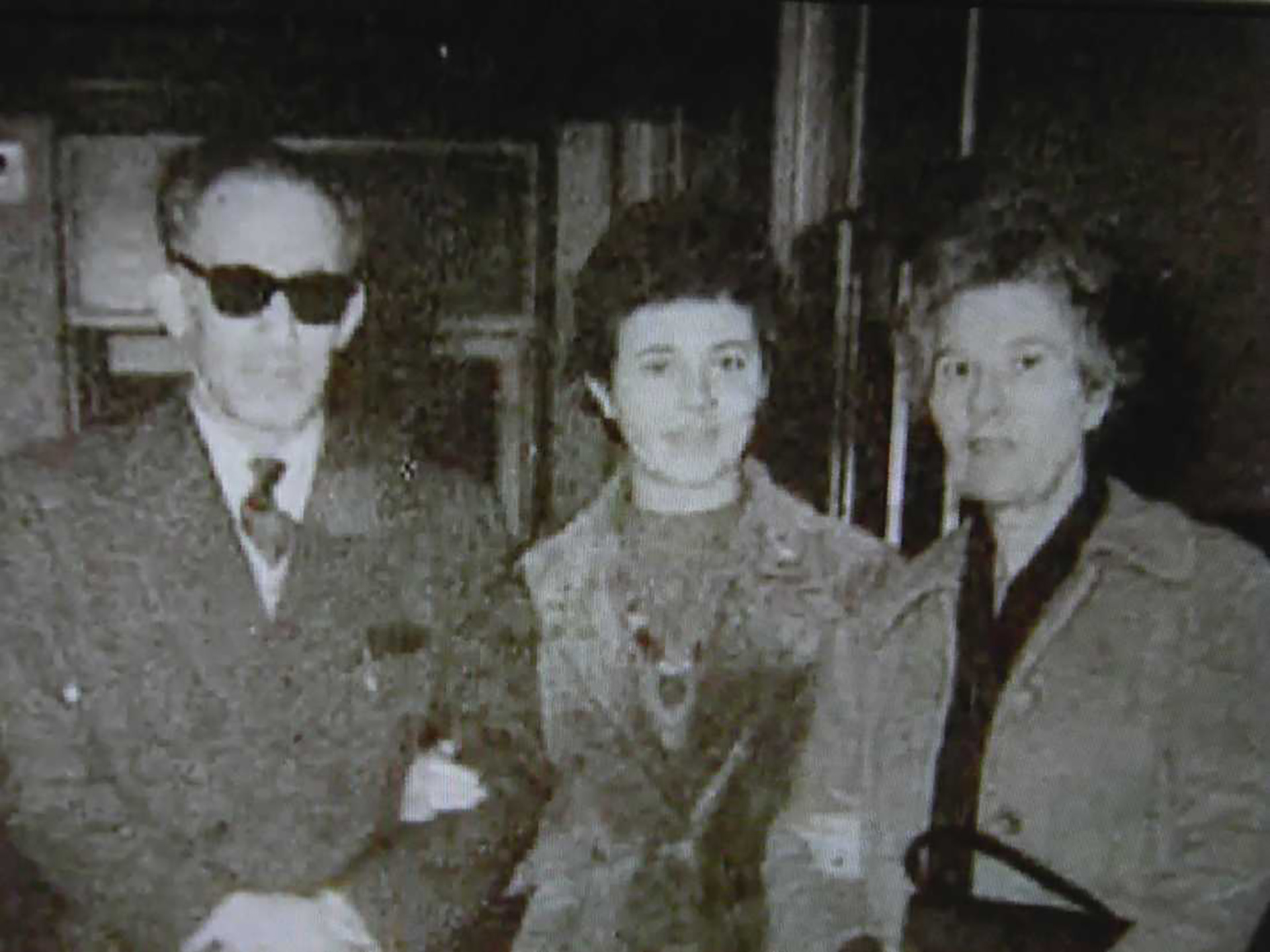 Lothar Hermann, junto a su hija Sylvia y su esposa Marta en 1958