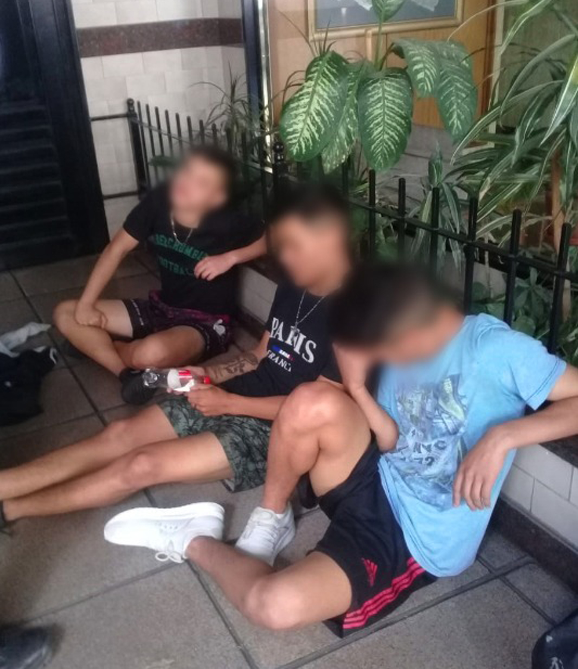 Los tres detenidos son menores de edad y tienen domicilio en Capital Federal