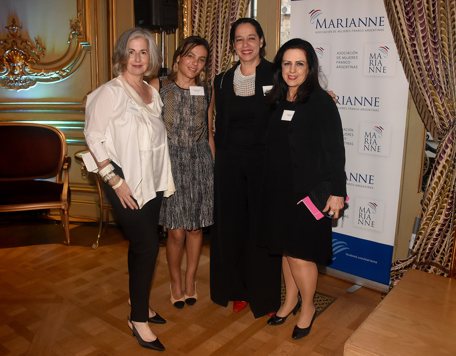 Eve Grynberg, Connie Moderc, Claribel Terré Morell y Claudia Peiró