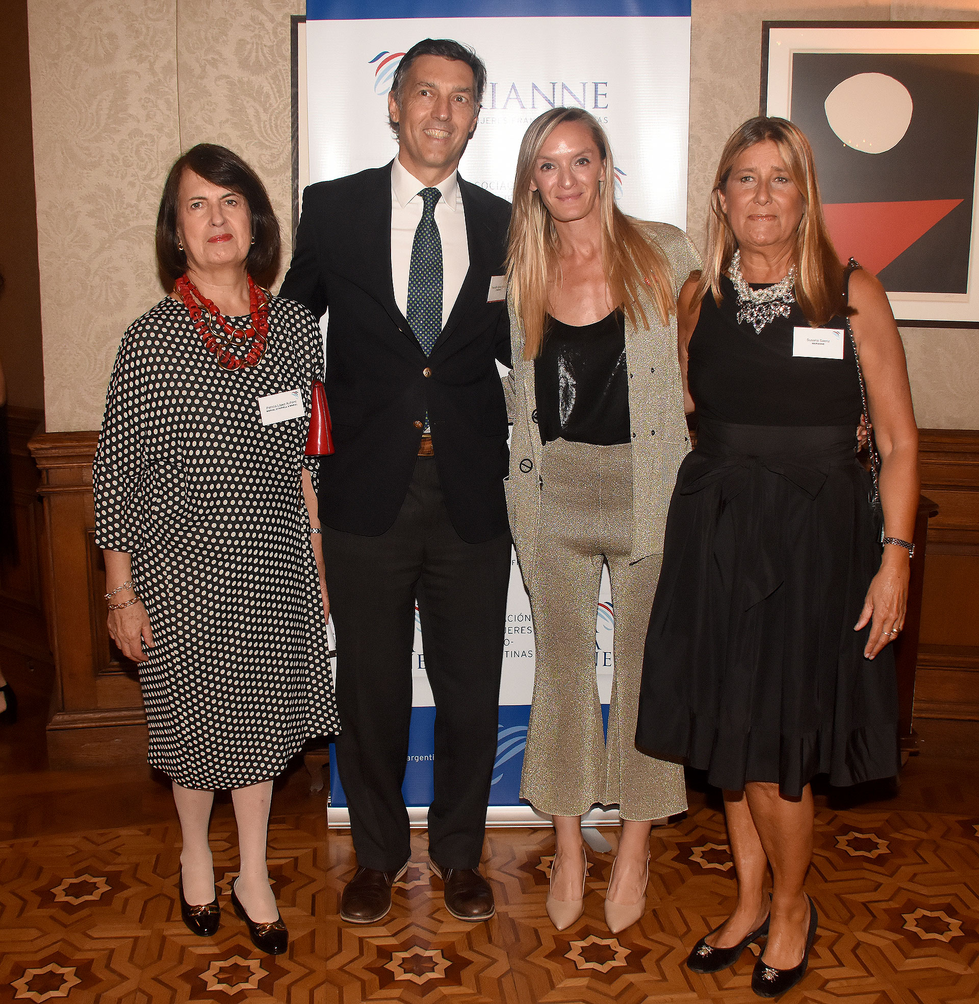 Patricia López Aufranc, Facundo Gómez Minujin, de Jp Morgan; Eugenia Botta y Susana Saenz