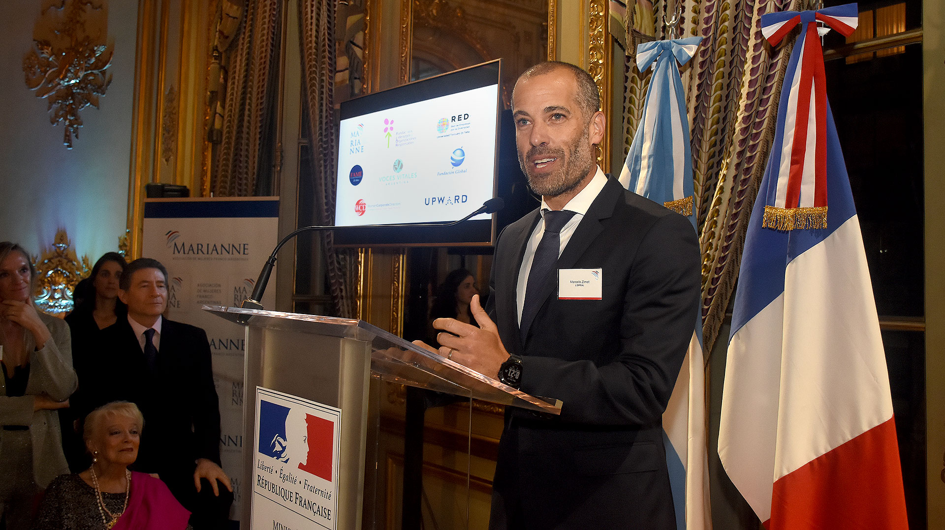 Marcelo Zimet, presidente de L’Oreal destacó que la empresa “pretende tener un rol activo en la promoción de la equidad de género y el empoderamiento femenino”.