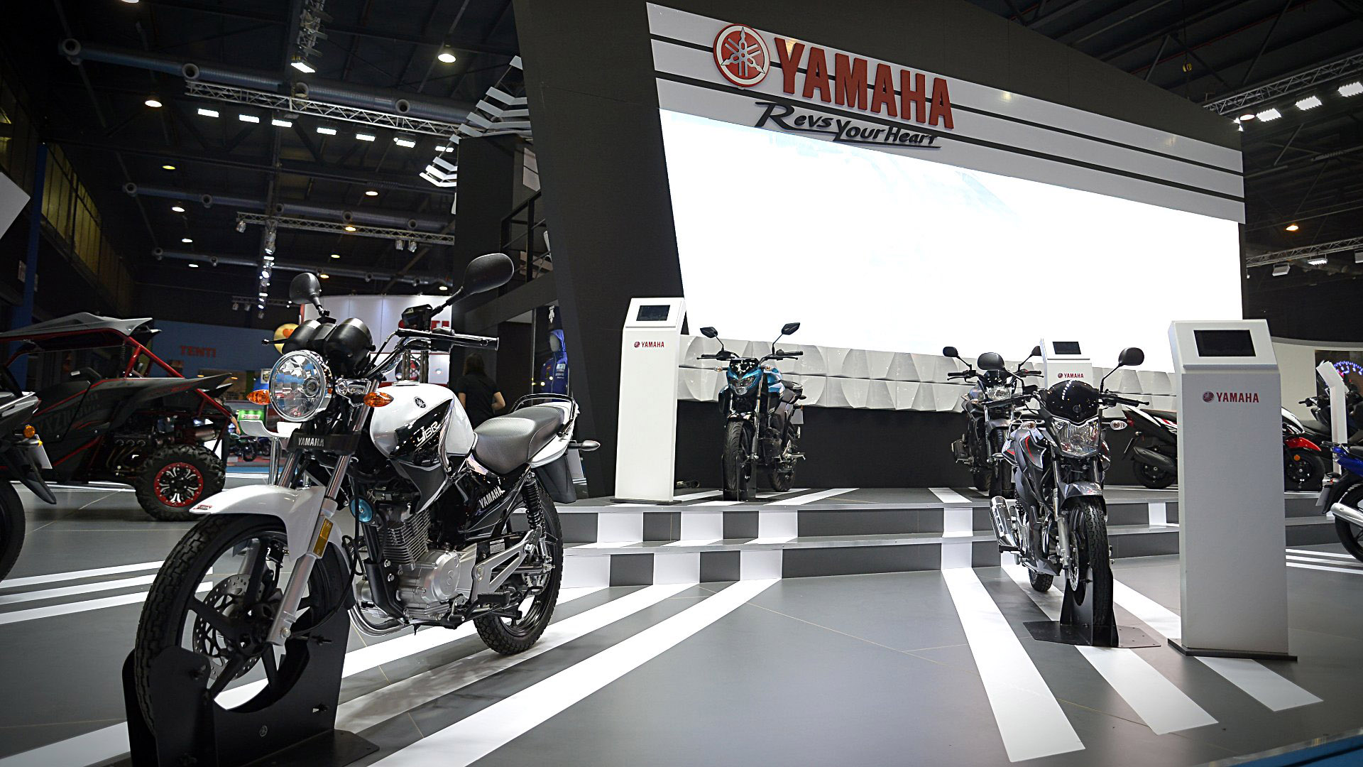 Entre las marcas más distinguidas que se destacan del Salón están Harley-Davidson, BMW, Honda, Kawasaki, Benelli, Indian, Zanella y Yamaha, entre decenas de fabricantes