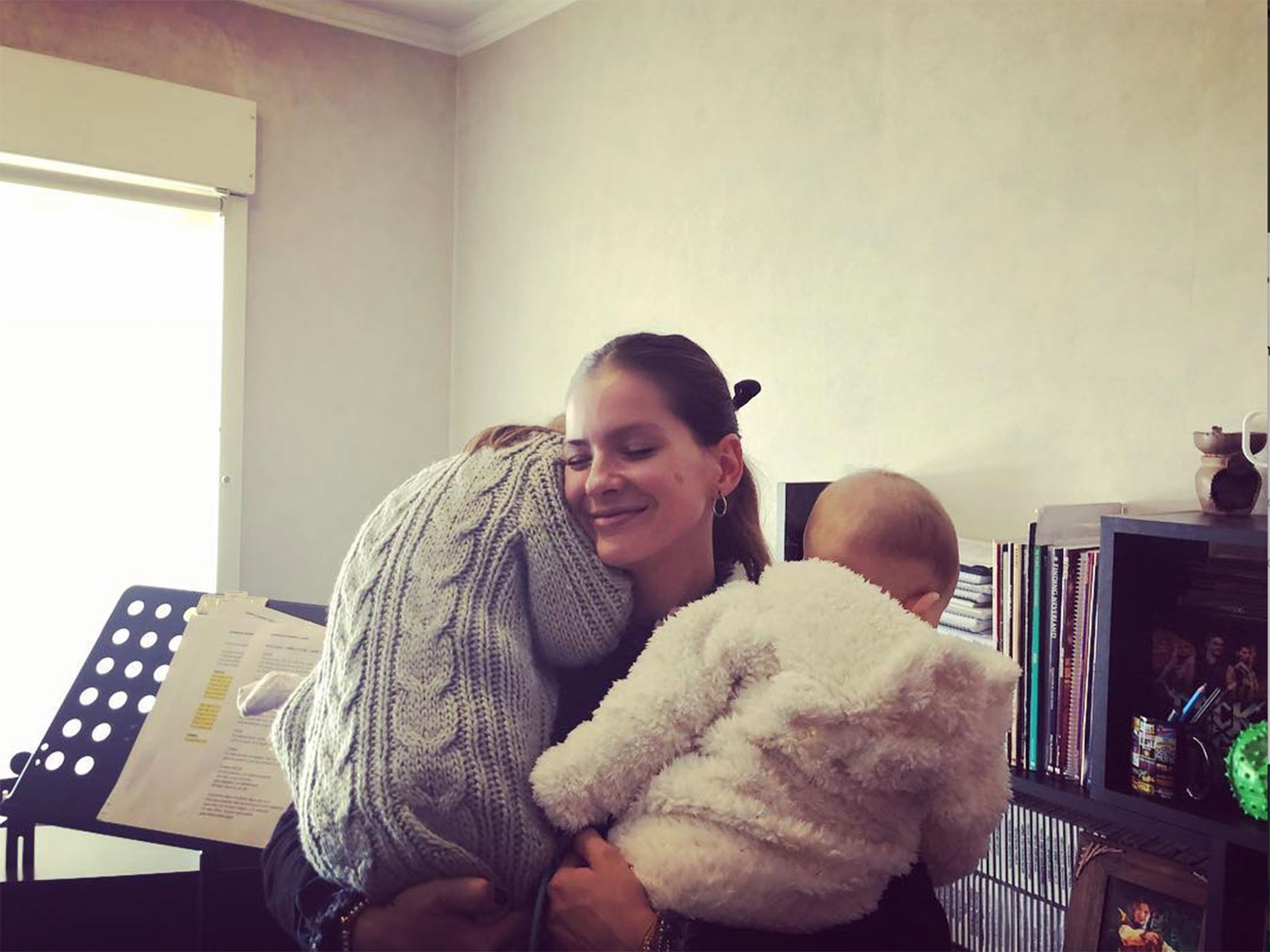 La China Suárez con Rufina y Magnolia. (Foto: Instagram)
