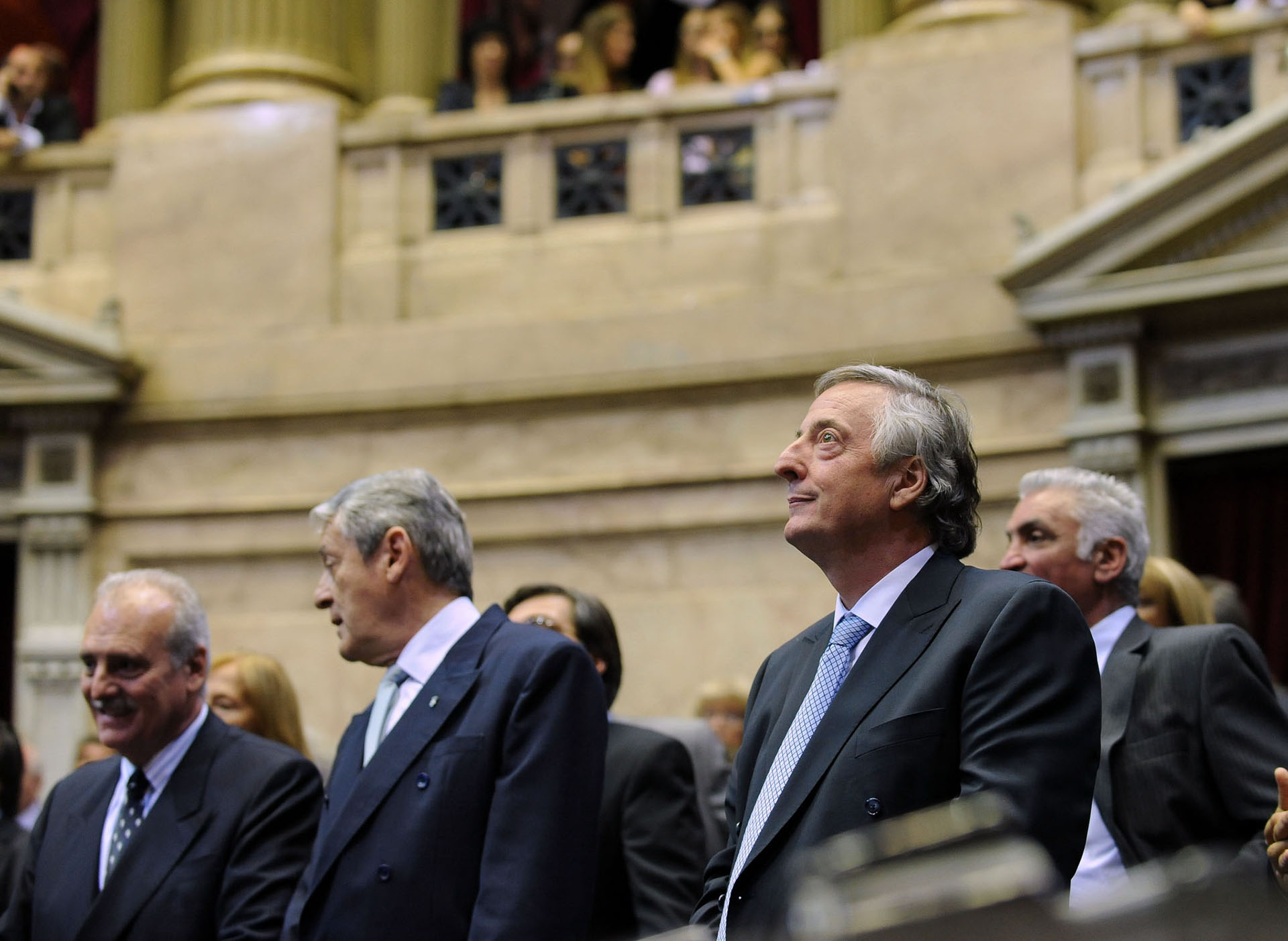 El ex presidente Néstor Kirchner durante la ceremonia de jura de los nuevos diputados en el Congreso.