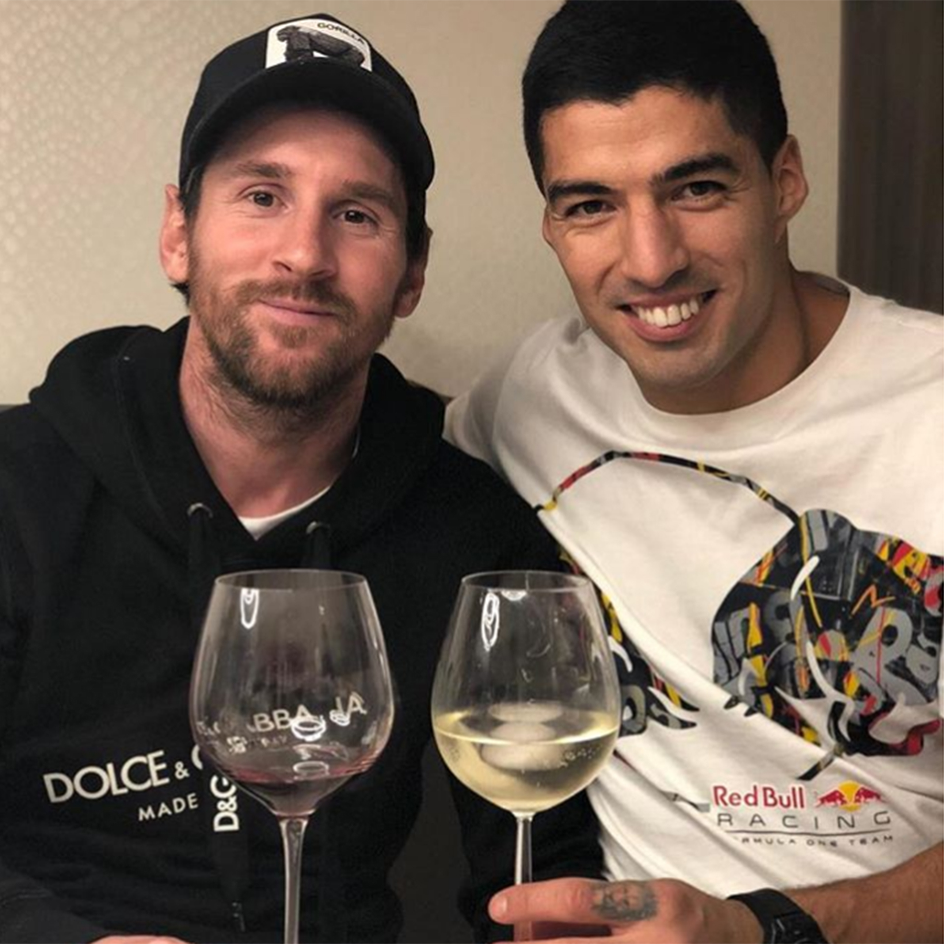 El mensaje de Lionel Messi para el Barcelona y el festejo con Luis Suárez  tras la goleada al Real Madrid - Infobae