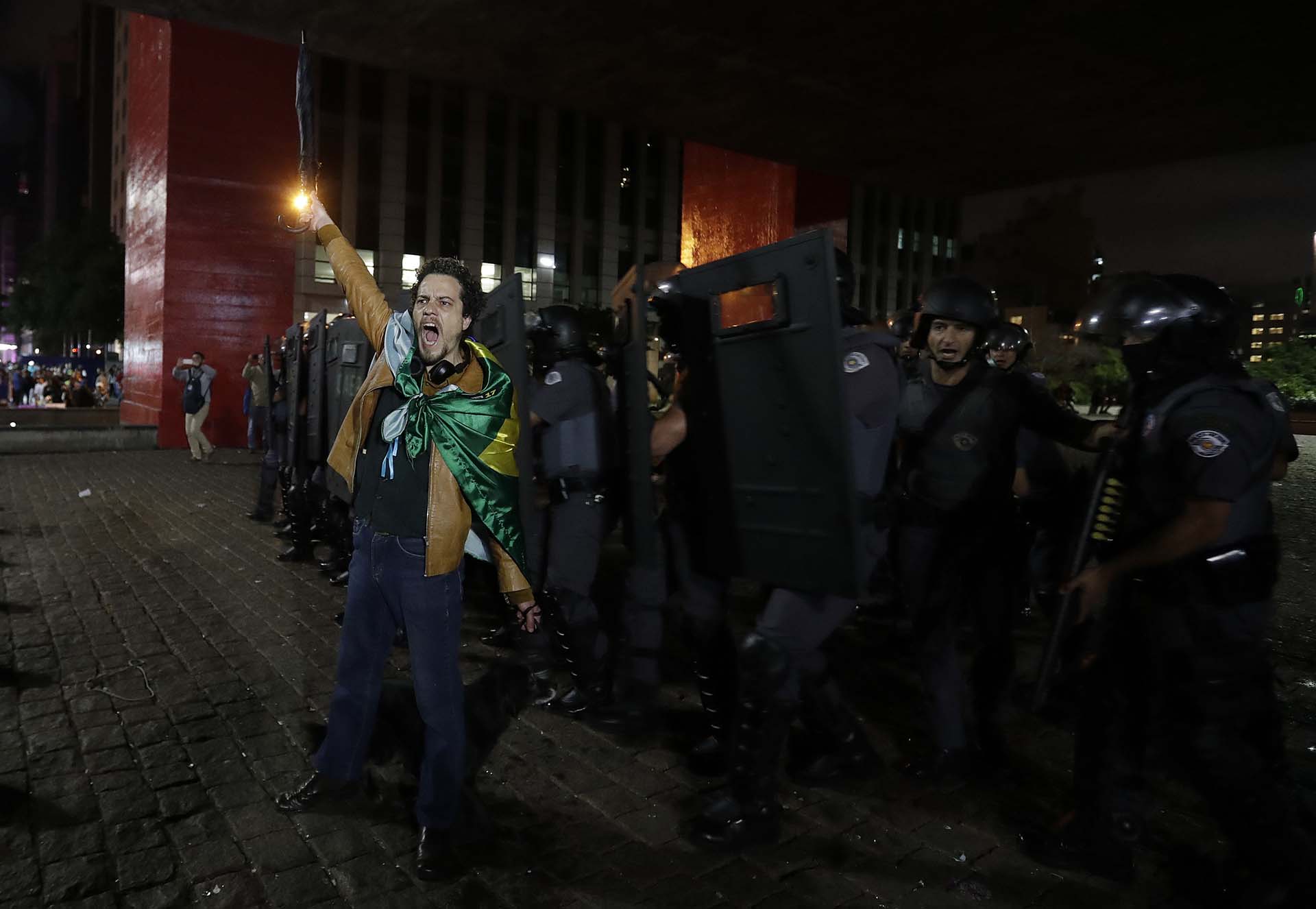 Bolsonaro agradeció a los millones de brasileños que lo llevaron a la presidencia (EFE/Sebastião Moreira)