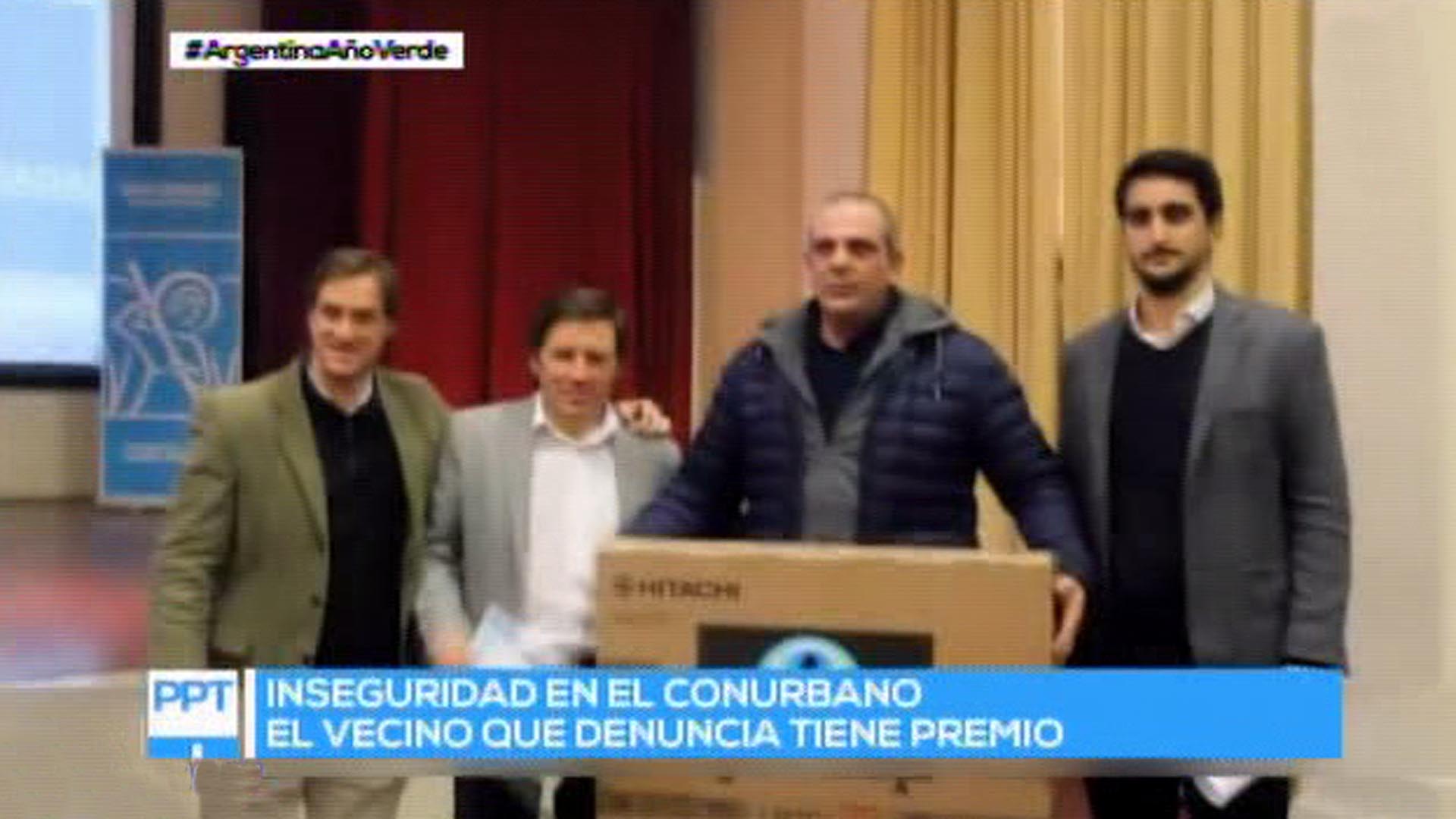 Flavio ganó una televisión por aportar información a la policía