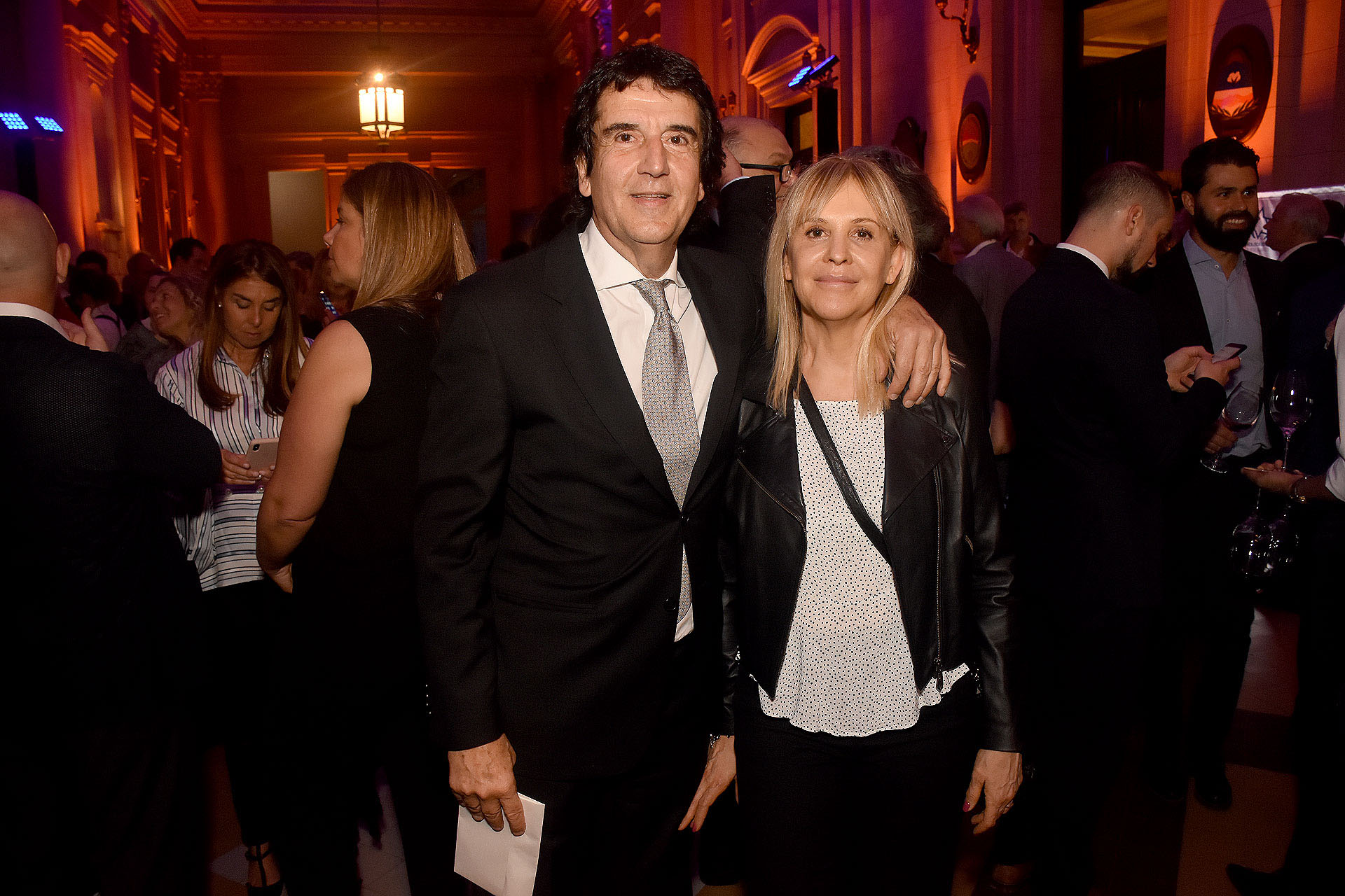 Carlos Melconian, ex presidente del Banco Nación, y su esposa María Gabriela