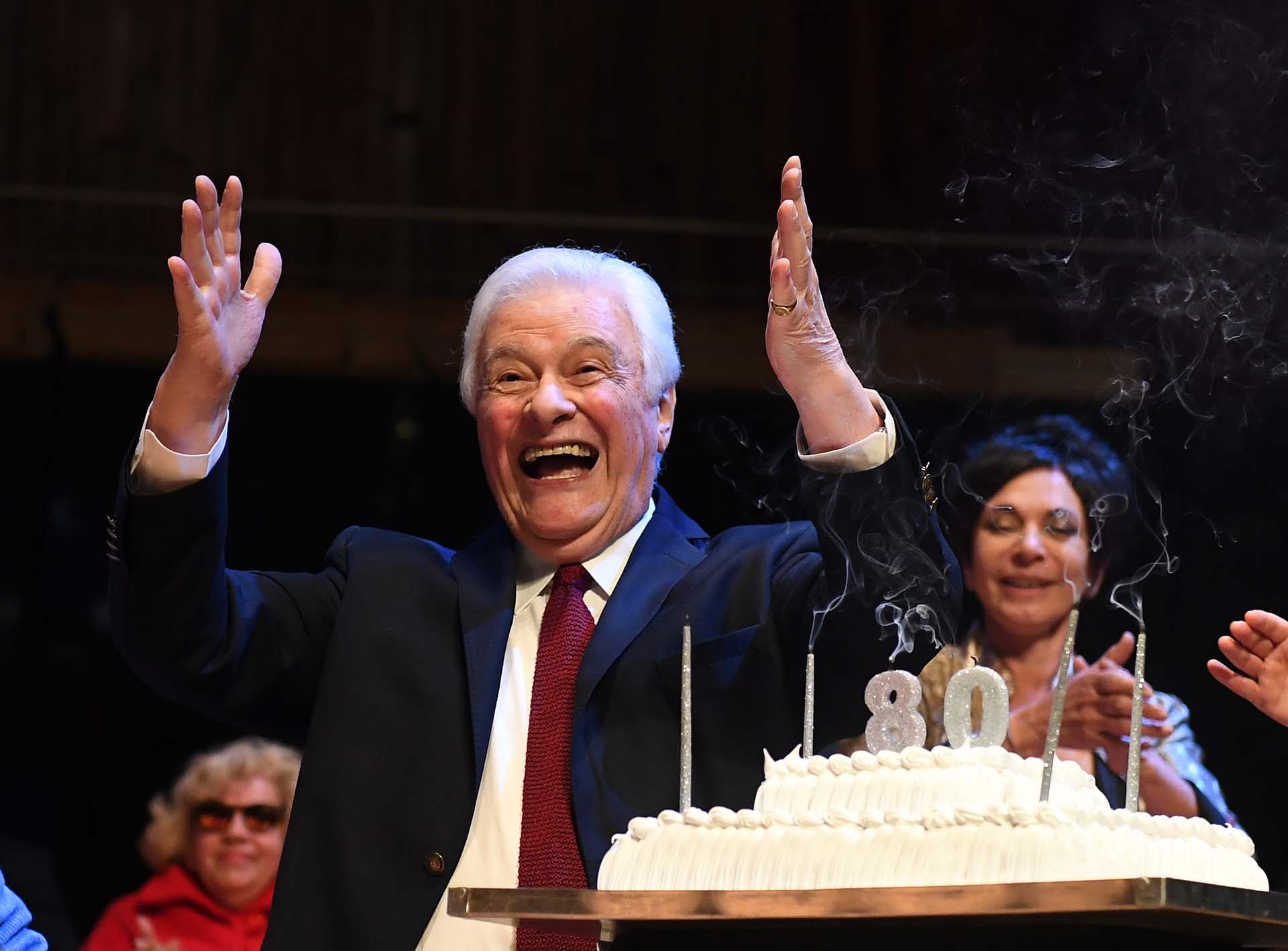 Héctor Larrea, ícono de la radiofonía argentina, festejó sus 80 años con una gran celebración en la Sala Sinfónica del CCK (Maximiliano Luna / Teleshow)