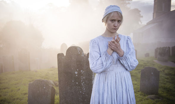 Inspirada en un hecho real, fue publicada originalmente por entregas, en una revista dirigida por el legendario escritor Charles Dickens.