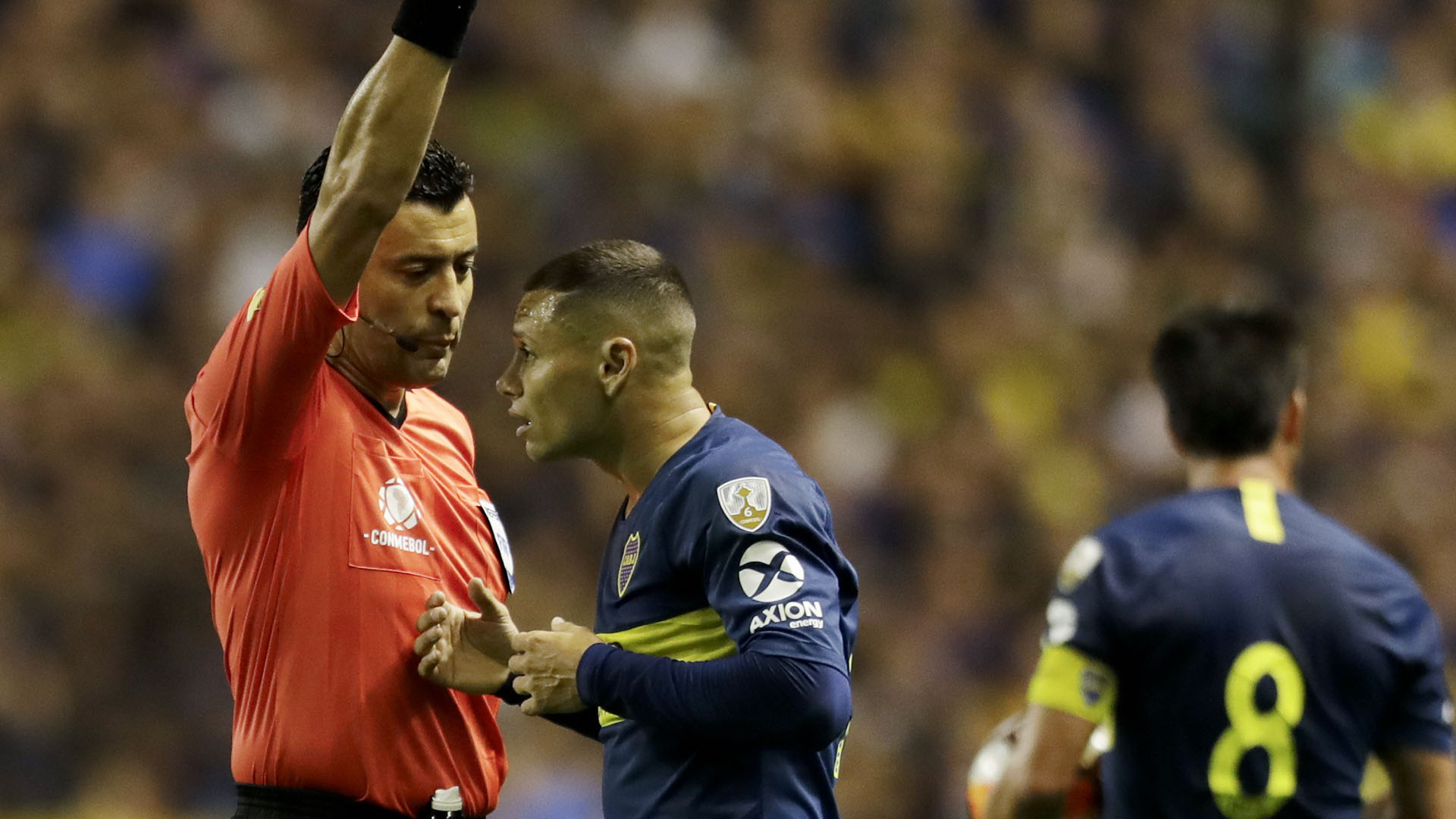 Tobar dirigió a Boca en dos de los duelos frente a Palmeiras (Foto: AP)