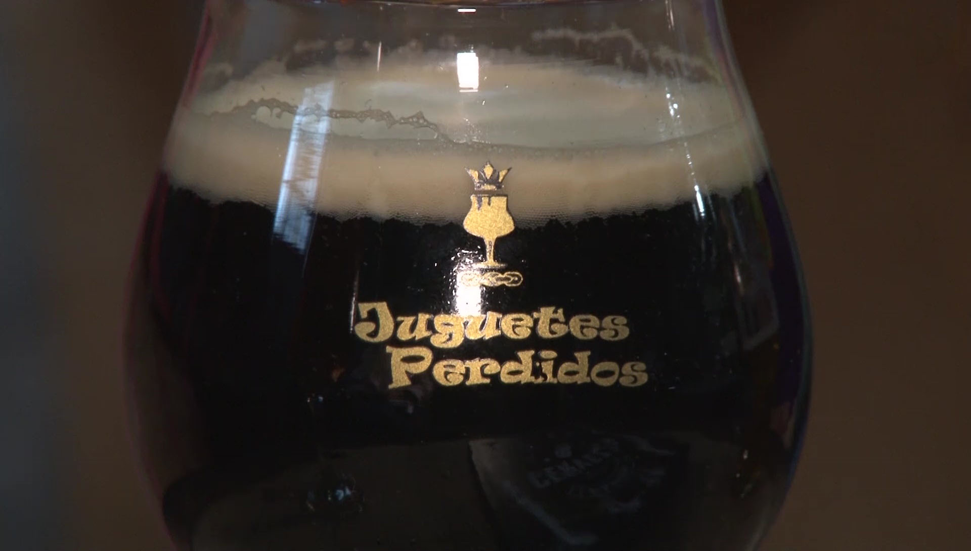 Juguetes Perdidos tiene más de 60 estilos de cerveza y cada semana ofrece a su público con una nueva