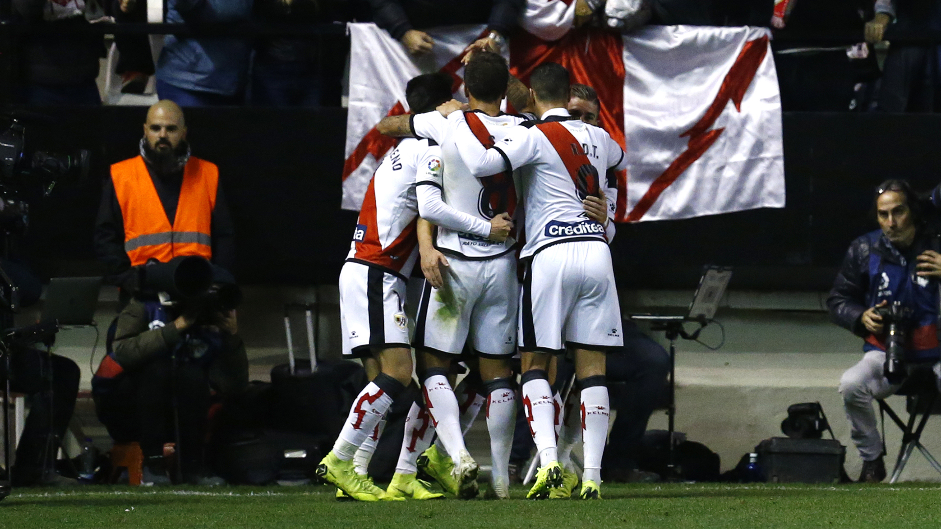 El Rayo Vallecano quiere cortar una racha de cinco derrotas consecutivas (AFP)