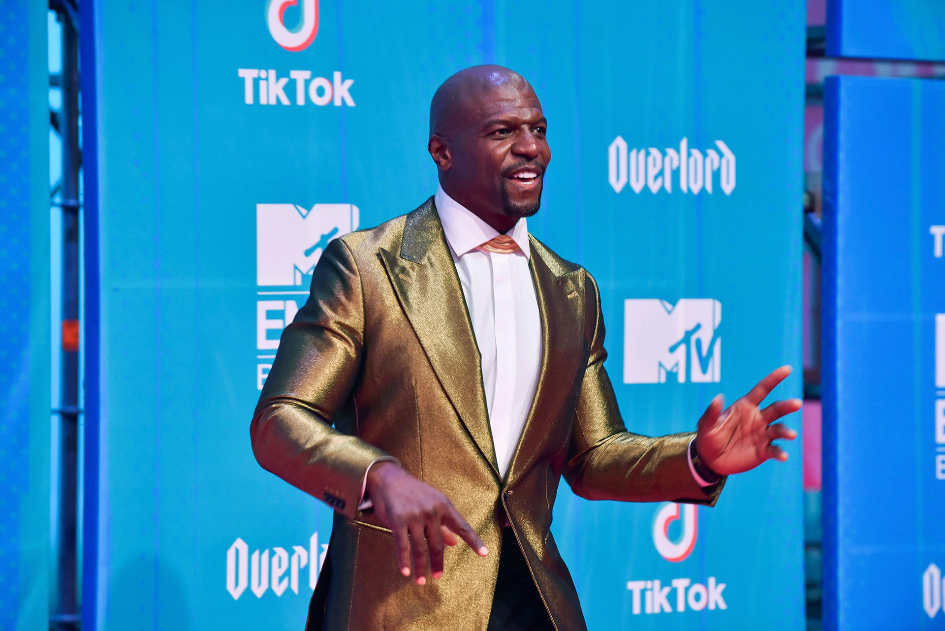 El actor estadounidense Terry Crews a su llegada a la gala de entrega de los European Music Awards 2018, que la cadena musical de televisión MTV celebra esta noche en el Bilbao Exhibition Centre