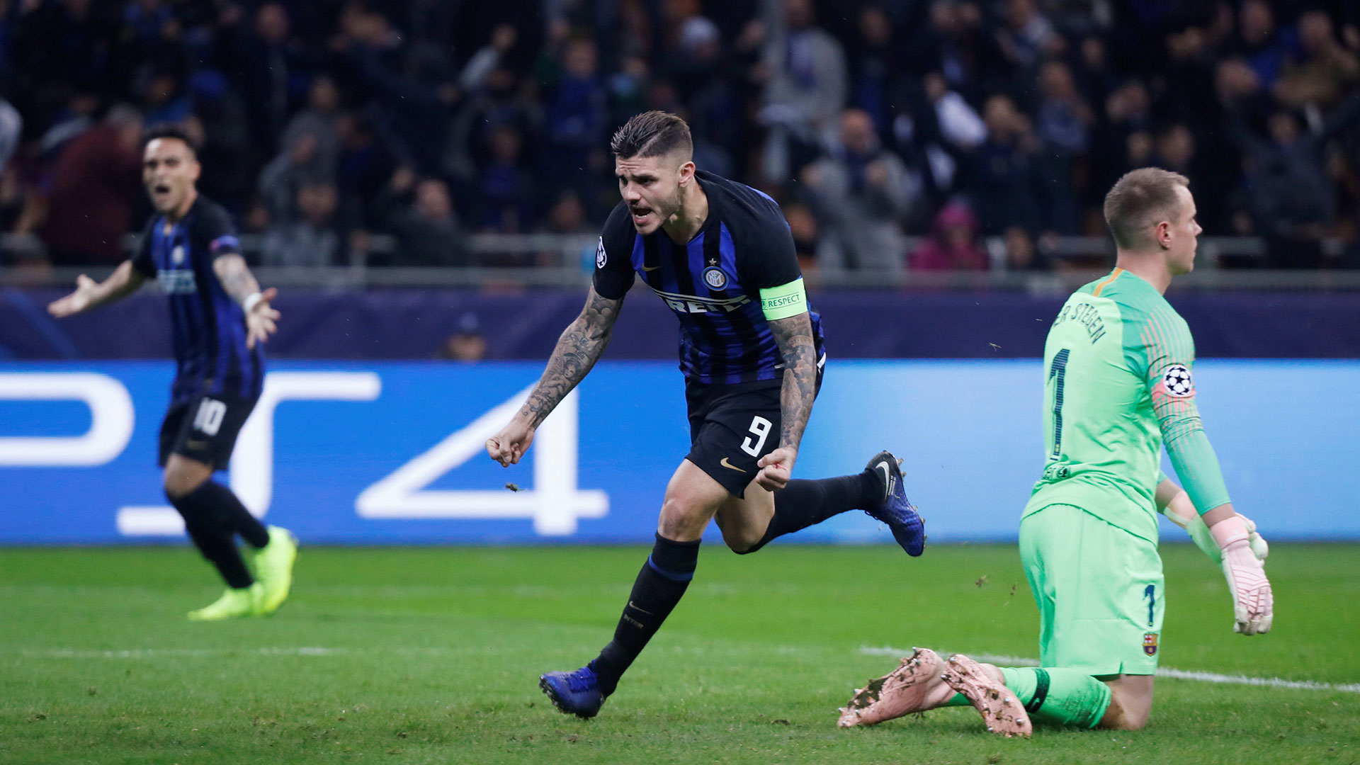 El gol que Icardi le marcó a Barcelona en la Champions League (Reuters)