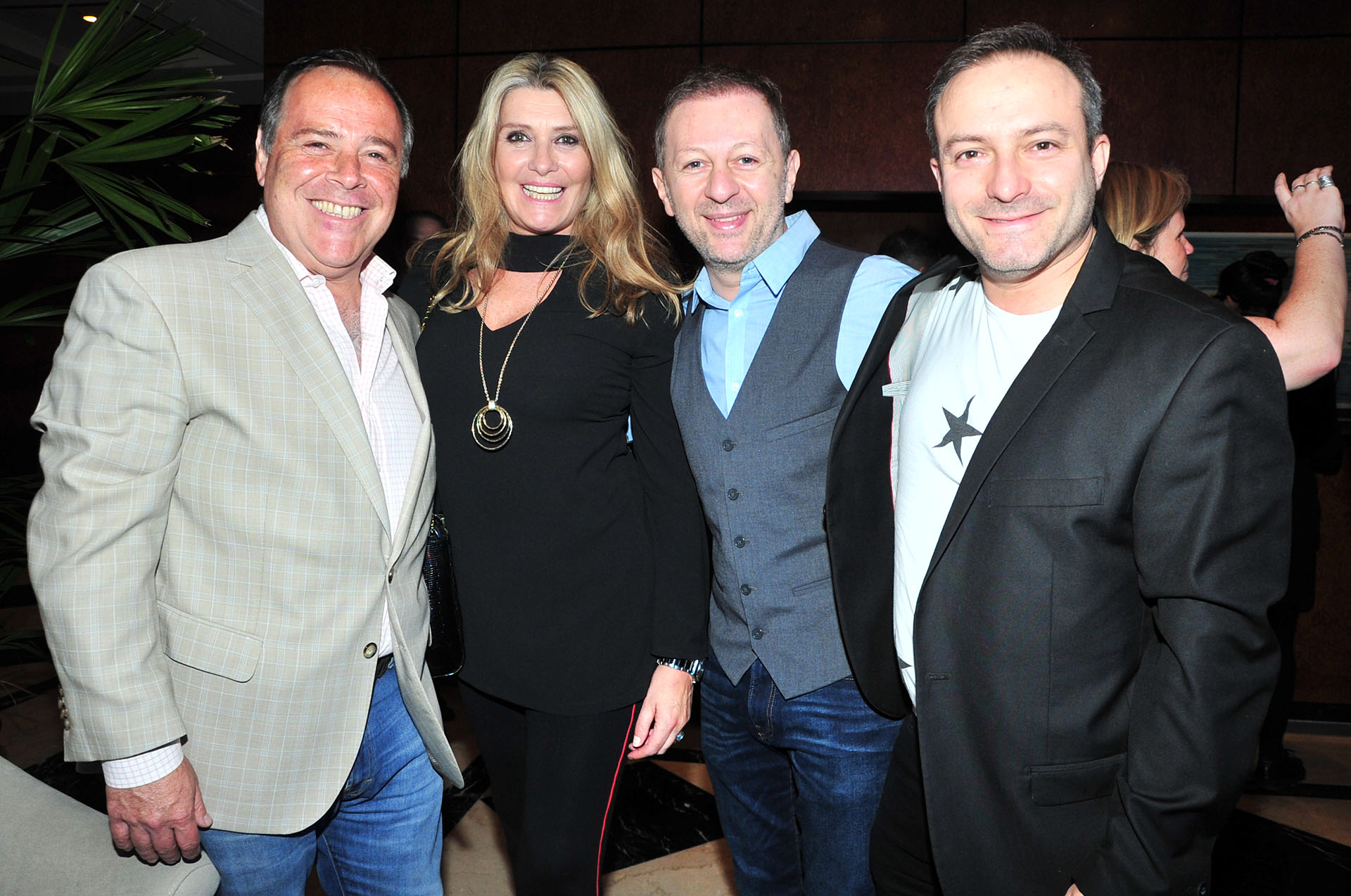 Jorge “Carna” Crivelli, Sandra Smith, Nico Scarpino y Sebastián Almada